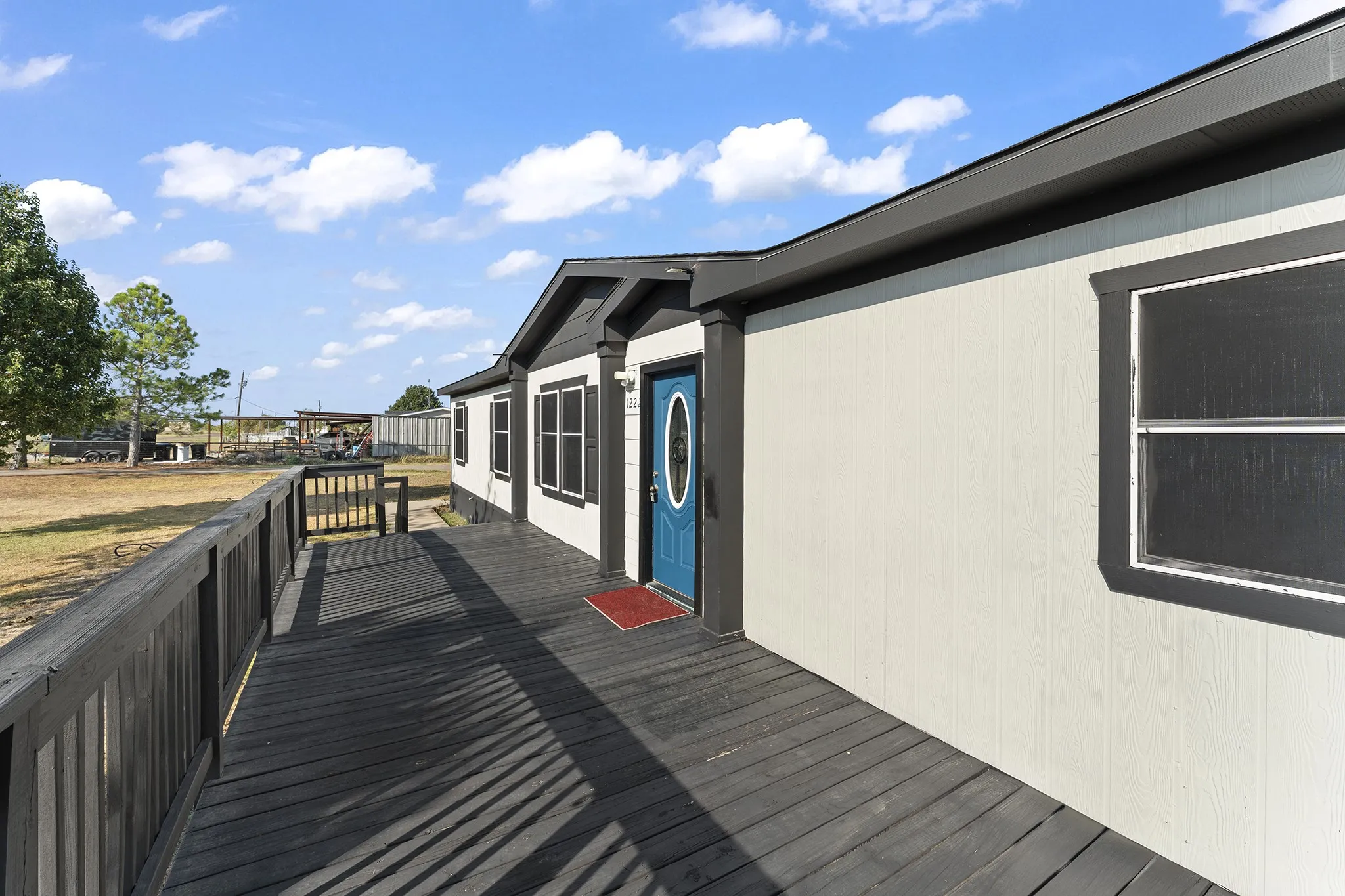 Mobile Home For Sale in Kaufman County , 1222 Anglin Way, Terrell, Texas 75161, 4 Bedroom, 2 Bathroom, Garage spaces, 2,408 Sqft, built in 2002, mls#21385135, Real Estate Agent in Terrell, Homes For Sale in Kaufman county, Homes For Sale in Terrell, Realtor in Terrell Texas, Real Estate Brokerage Independent Realty Texas, Luminita Cordes Realtor
