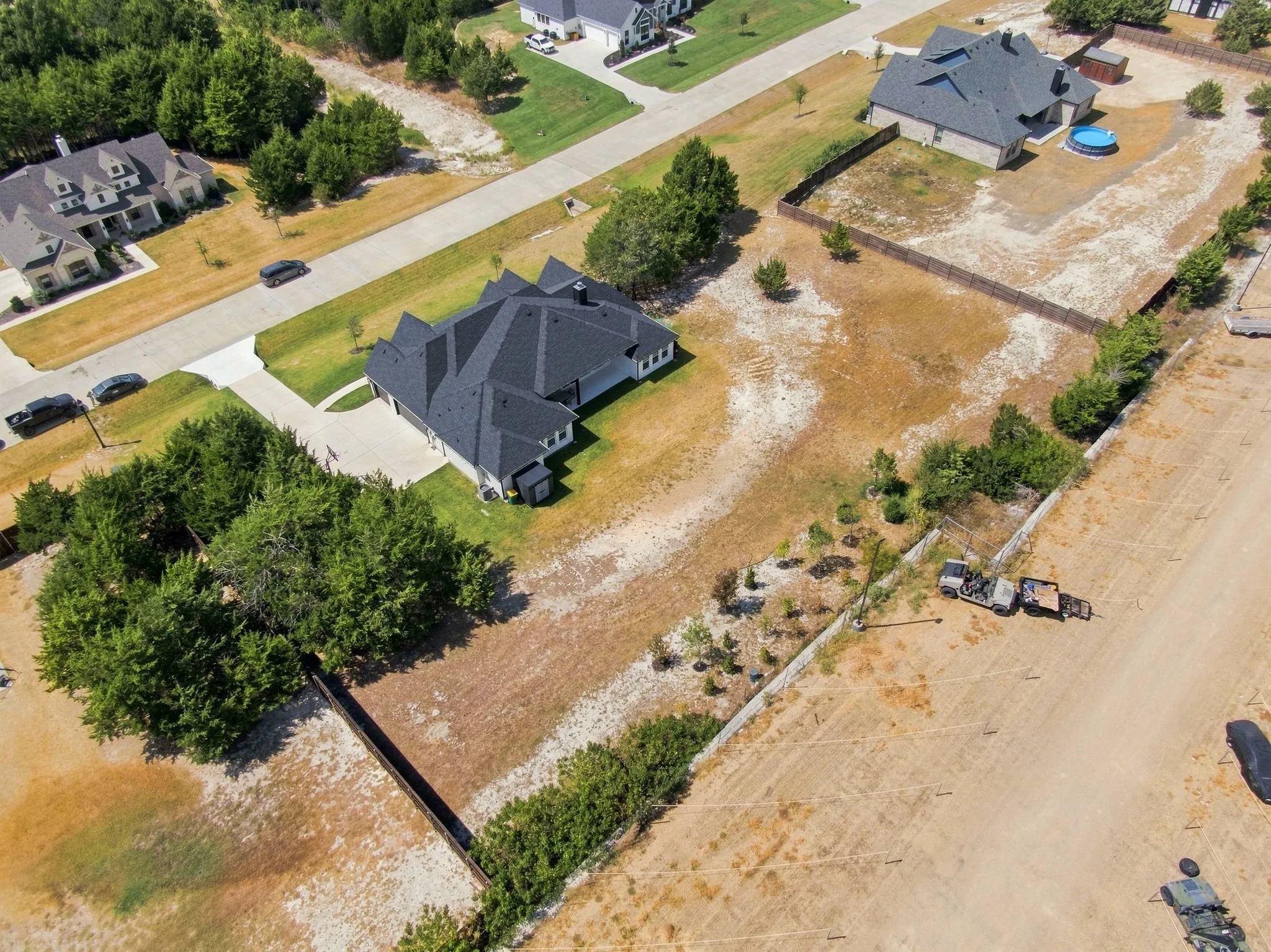 Single Family Residence For Sale in Ellis County , 2770 Fireside Drive, Midlothian, Texas 76065, 5 Bedroom, 3 Bathroom, 3 Garage spaces, 2,935 Sqft, built in 2024, mls#21384963, Real Estate Agent in Midlothian, Homes For Sale in Ellis county, Homes For Sale in Midlothian, Realtor in Midlothian Texas, Real Estate Brokerage Independent Realty Texas, Luminita Cordes Realtor