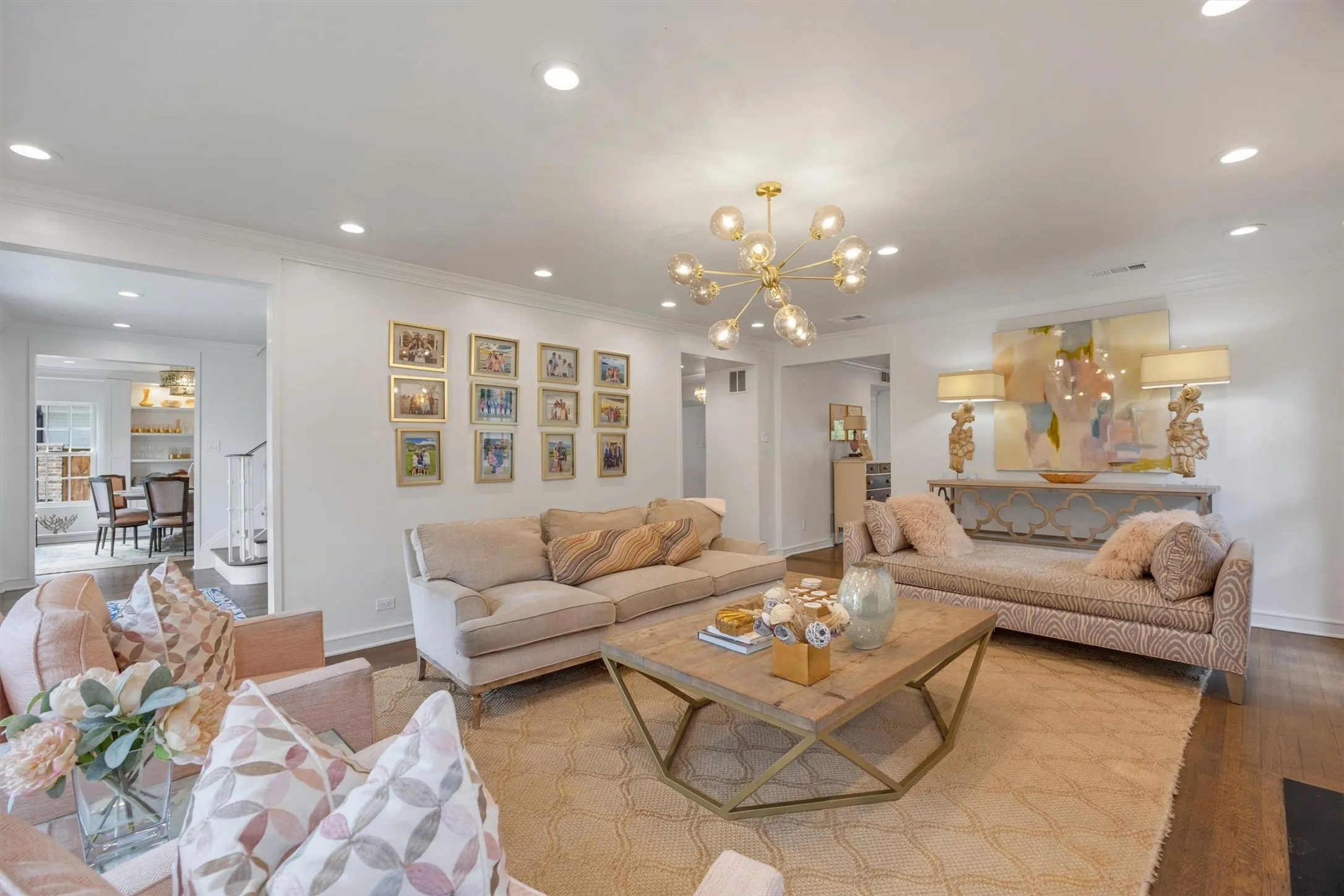 Single Family Residence For Sale in Dallas County , 4308 Mcfarlin Boulevard, University Park, Texas 75205, 4 Bedroom, 4 Bathroom, 2 Garage spaces, 4,869 Sqft, built in 1941, mls#21385181, Real Estate Agent in University Park, Homes For Sale in Dallas county, Homes For Sale in University Park, Realtor in University Park Texas, Real Estate Brokerage Independent Realty Texas, Luminita Cordes Realtor