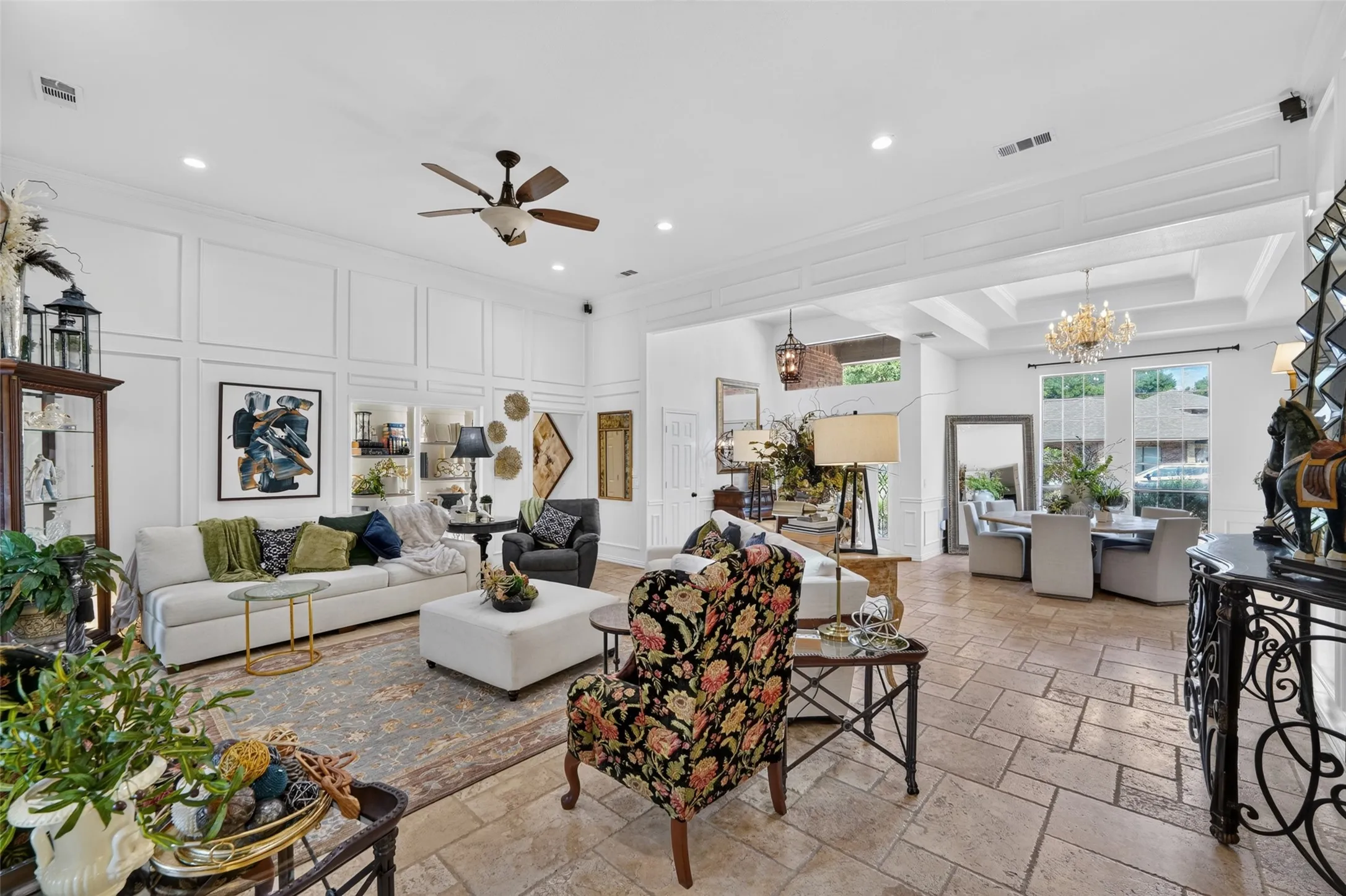 Single Family Residence For Sale in Rockwall County , 1465 Plummer Drive, Rockwall, Texas 75087, 4 Bedroom, 4 Bathroom, 2 Garage spaces, 4,016 Sqft, built in 1986, mls#21384427, Real Estate Agent in Rockwall, Homes For Sale in Rockwall county, Homes For Sale in Rockwall, Realtor in Rockwall Texas, Real Estate Brokerage Independent Realty Texas, Luminita Cordes Realtor
