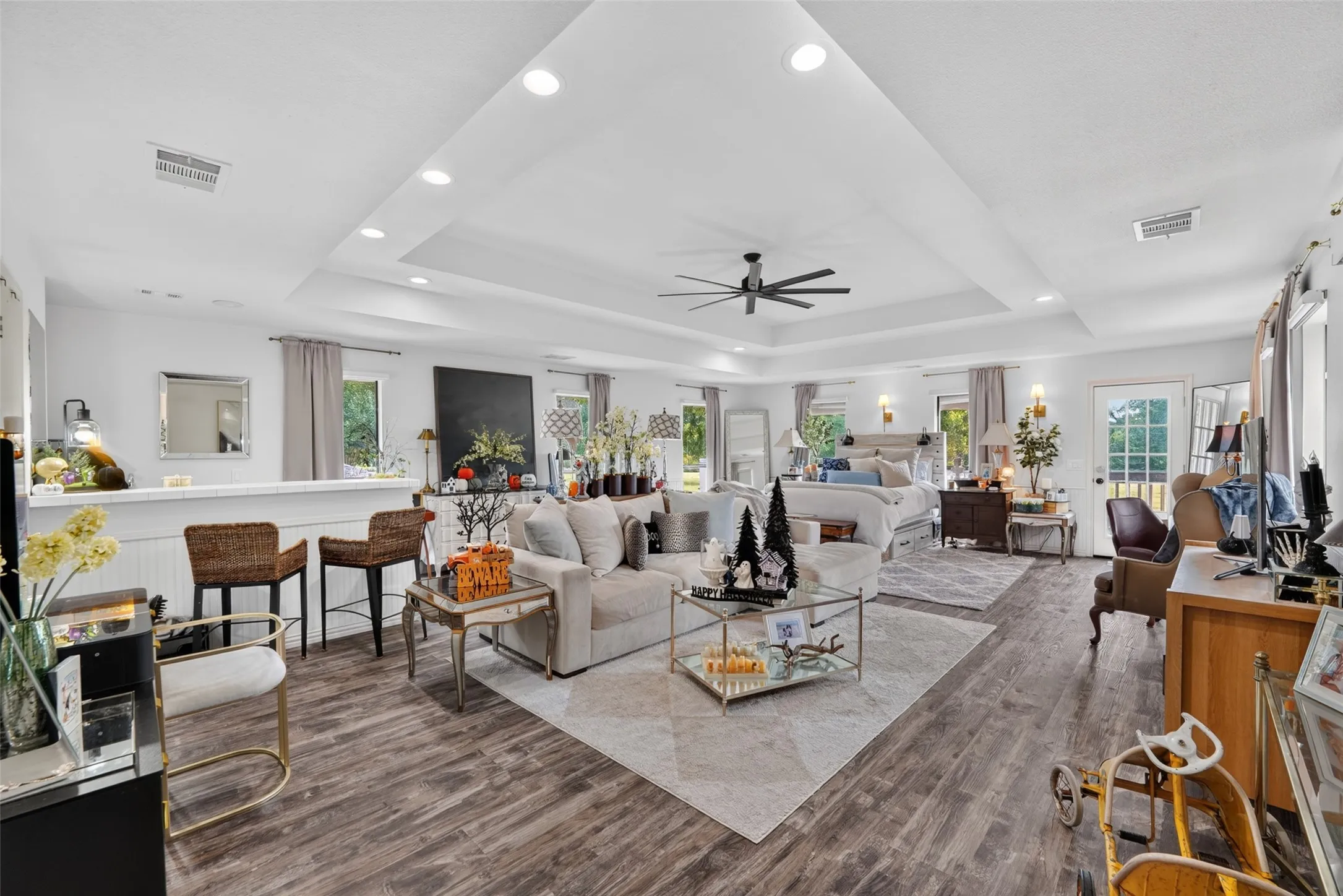 This is the oversized upstairs room used as a suite  Would be perfect for a rental or mother-in-law suite.