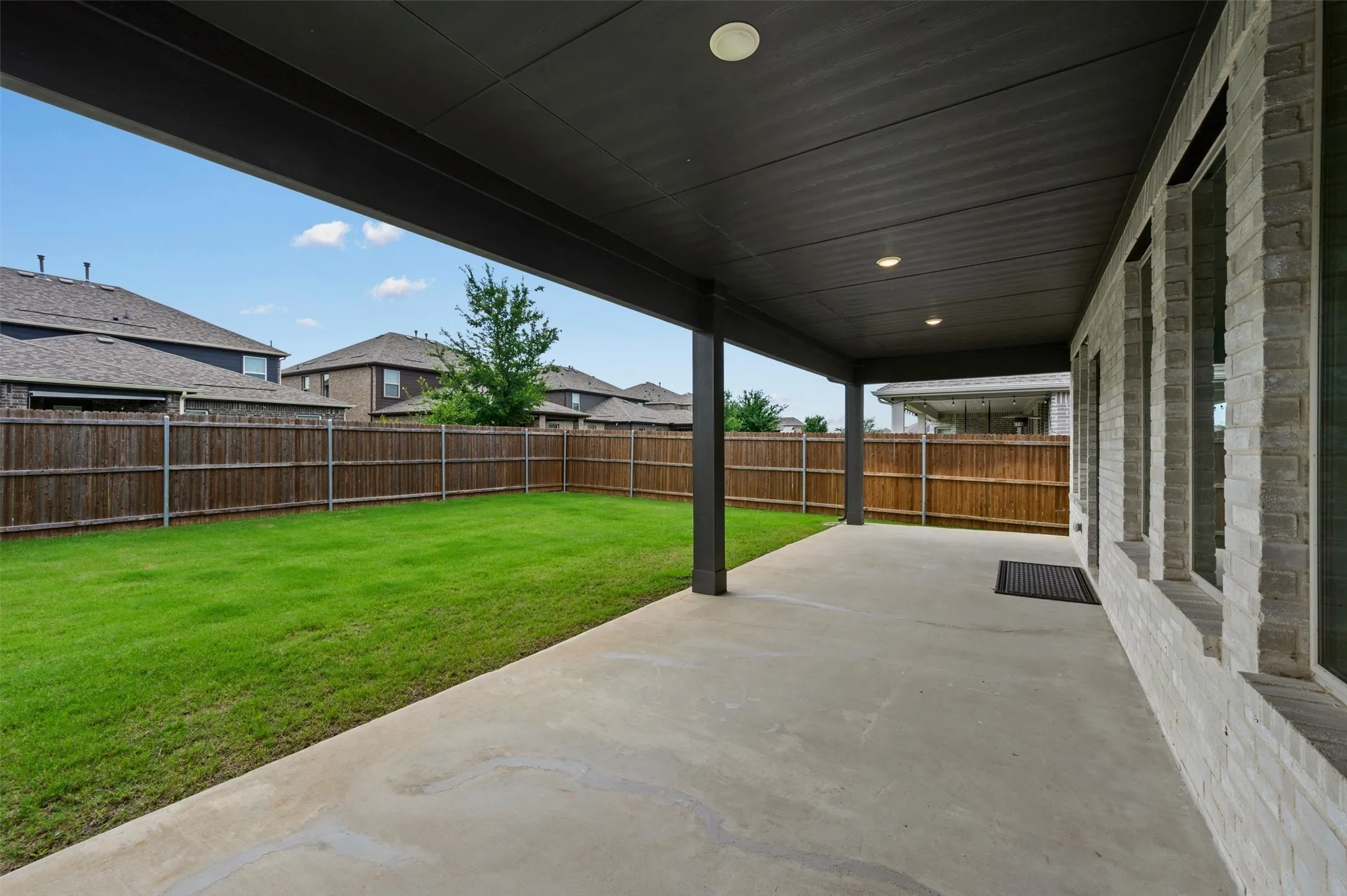 Single Family Residence For Rent in Denton County , 3648 Platte River Trail, Celina, Texas 75078, 4 Bedroom, 4 Bathroom, 3 Garage spaces, 3,372 Sqft, built in 2022, mls#21385188, Real Estate Agent in Celina, Homes For Rent in Denton county, Homes For Rent in Celina, Realtor in Celina Texas, Real Estate Brokerage Independent Realty Texas, Luminita Cordes Realtor
