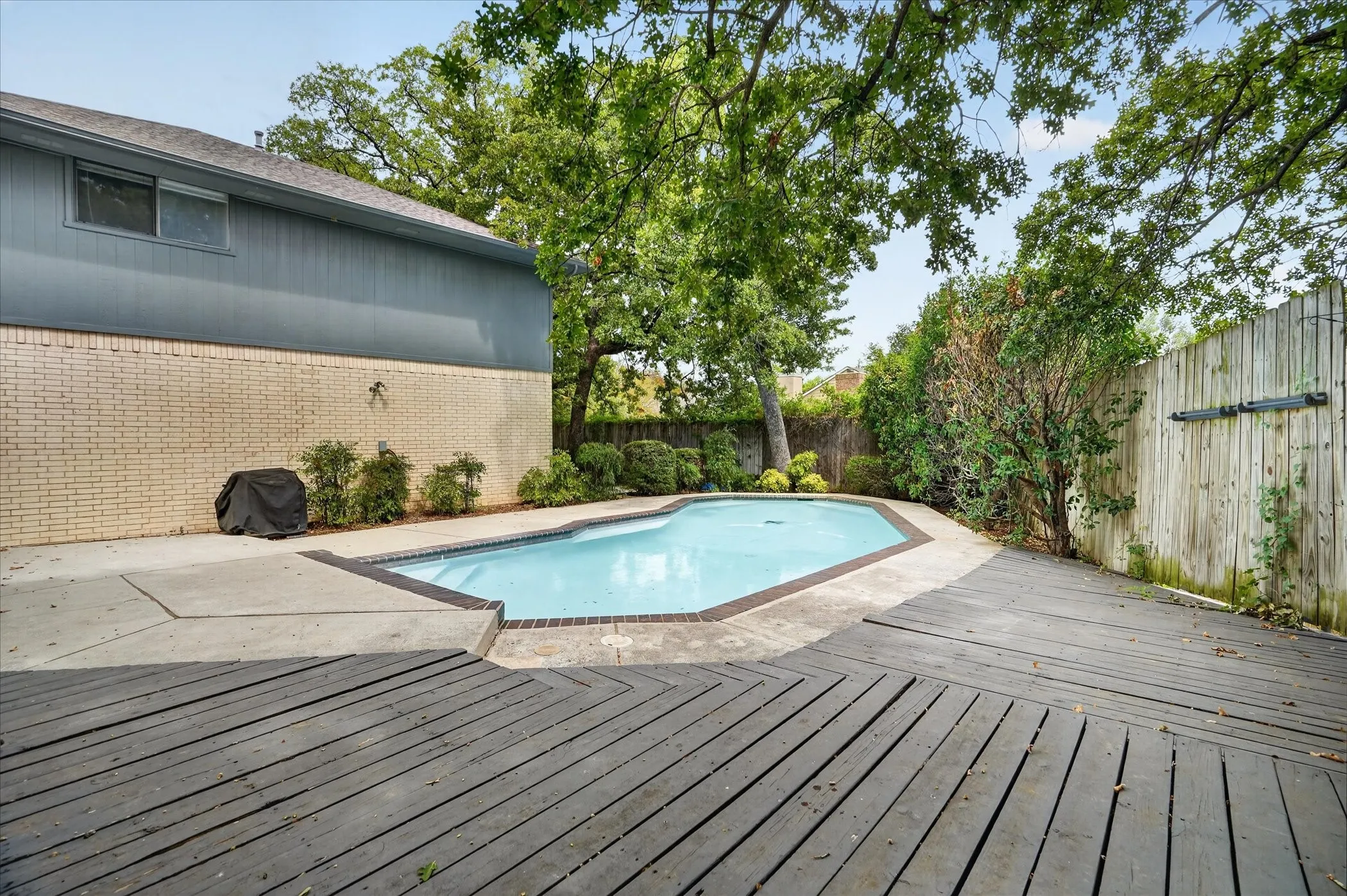 Plenty of space for seating areas and BBQs