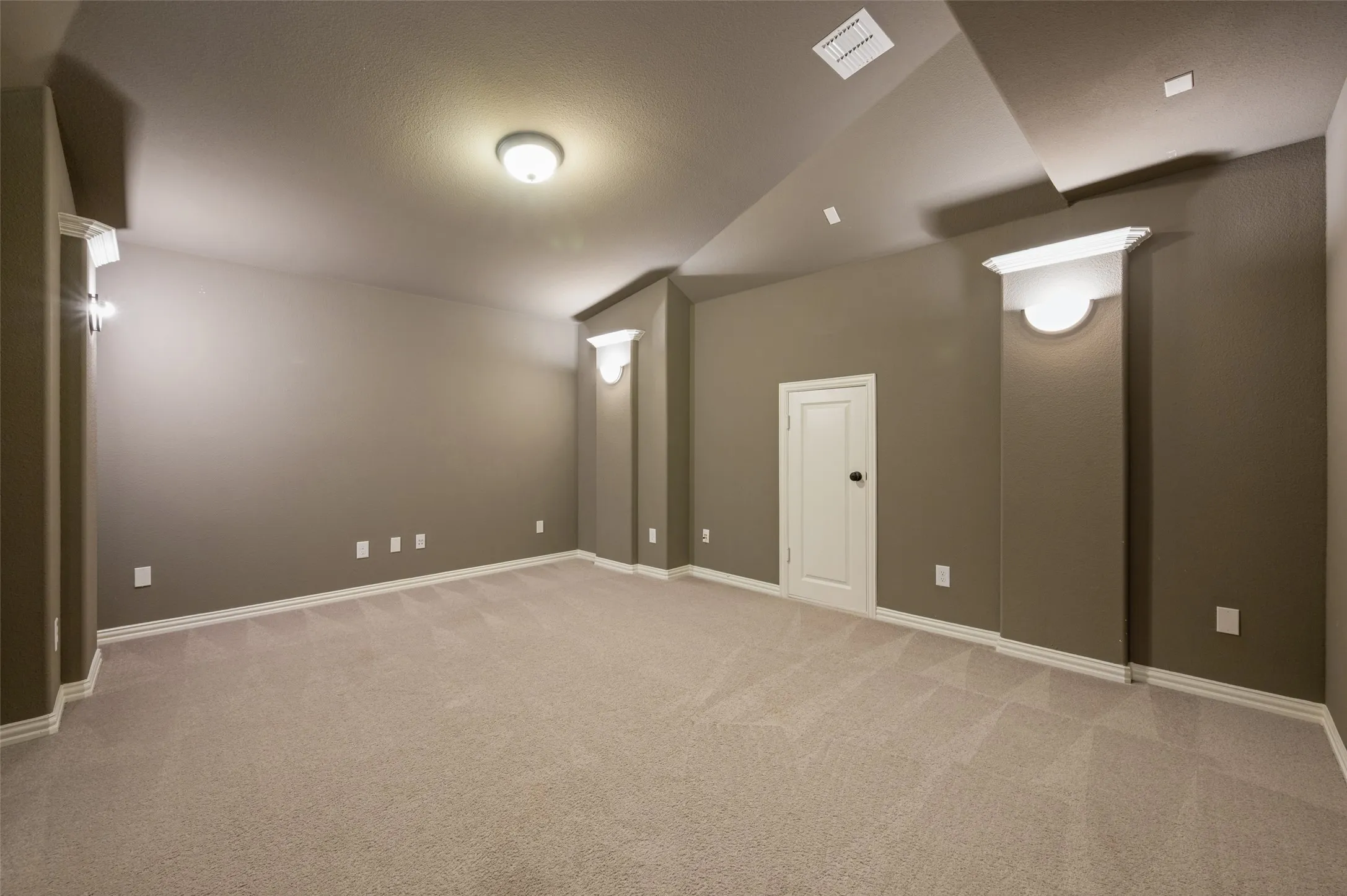 Single Family Residence For Sale in Collin County , 4130 Maclin Drive, Celina, Texas 75009, 4 Bedroom, 4 Bathroom, 2 Garage spaces, 3,396 Sqft, built in 2017, mls#21385189, Real Estate Agent in Celina, Homes For Sale in Collin county, Homes For Sale in Celina, Realtor in Celina Texas, Real Estate Brokerage Independent Realty Texas, Luminita Cordes Realtor
