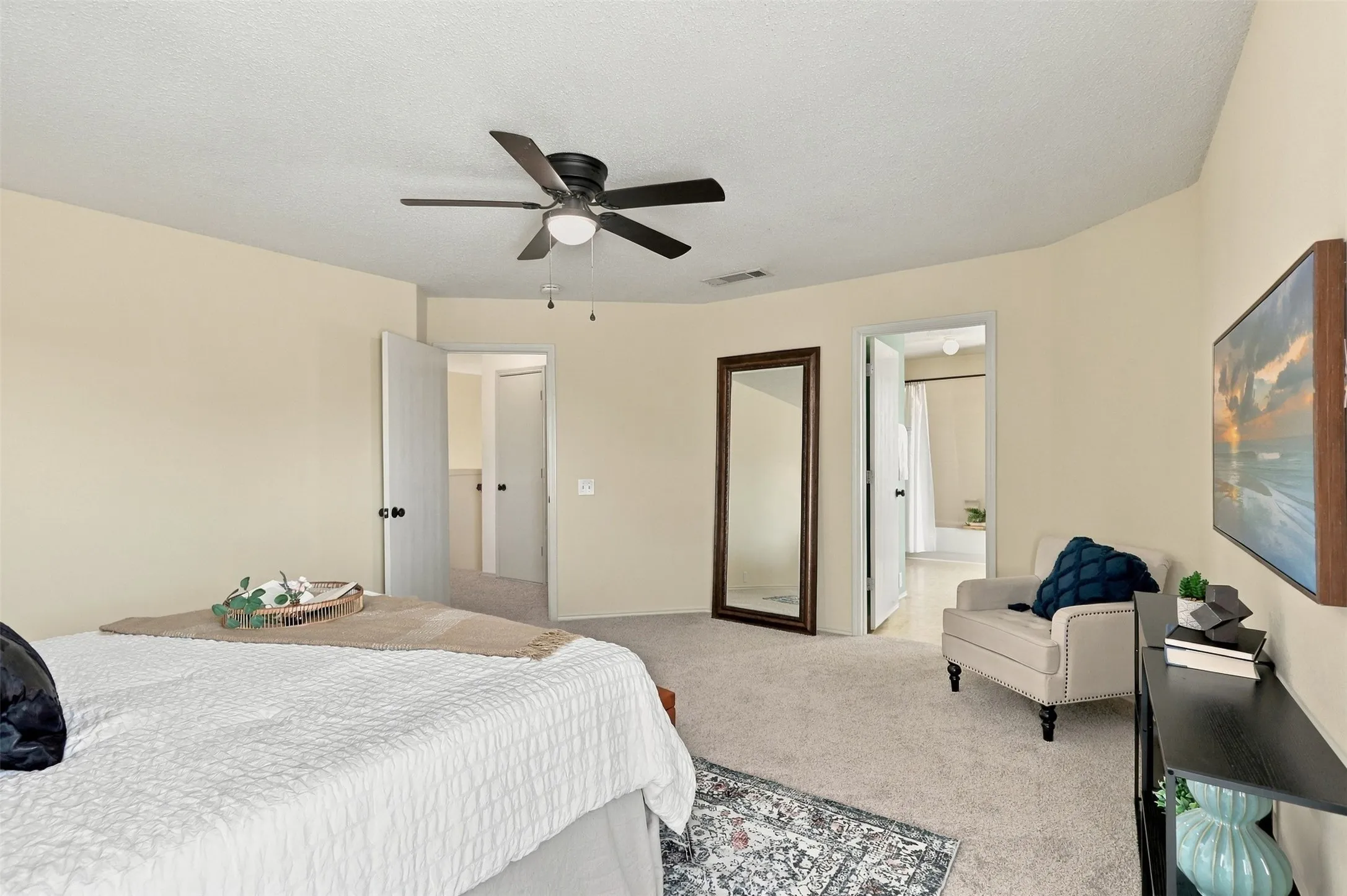 Single Family Residence For Sale in Collin County , 303 Charleston Drive, Wylie, Texas 75098, 4 Bedroom, 3 Bathroom, 2 Garage spaces, 2,099 Sqft, built in 2001, mls#21382049, Real Estate Agent in Wylie, Homes For Sale in Collin county, Homes For Sale in Wylie, Realtor in Wylie Texas, Real Estate Brokerage Independent Realty Texas, Luminita Cordes Realtor