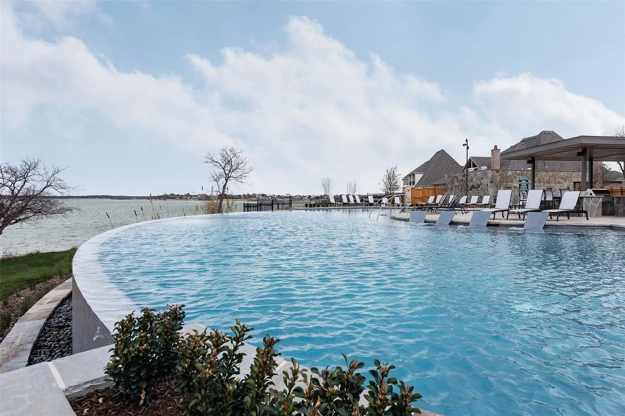 Community Infinity Pool