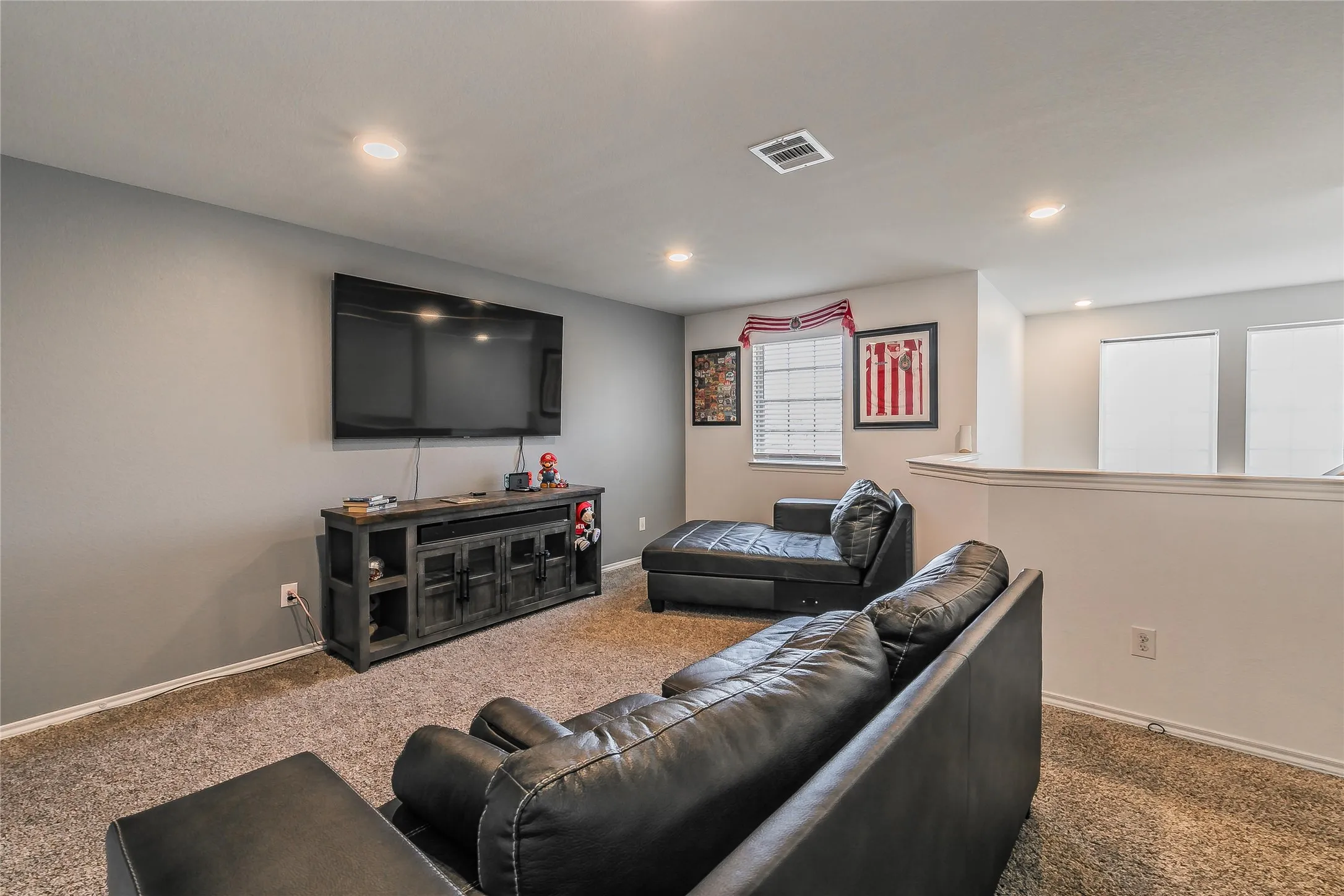 Single Family Residence For Rent in Collin County , 2405 Lupton Street, Anna, Texas 75409, 5 Bedroom, 3 Bathroom, 2 Garage spaces, 2,565 Sqft, built in 2019, mls#21385209, Real Estate Agent in Anna, Homes For Rent in Collin county, Homes For Rent in Anna, Realtor in Anna Texas, Real Estate Brokerage Independent Realty Texas, Luminita Cordes Realtor