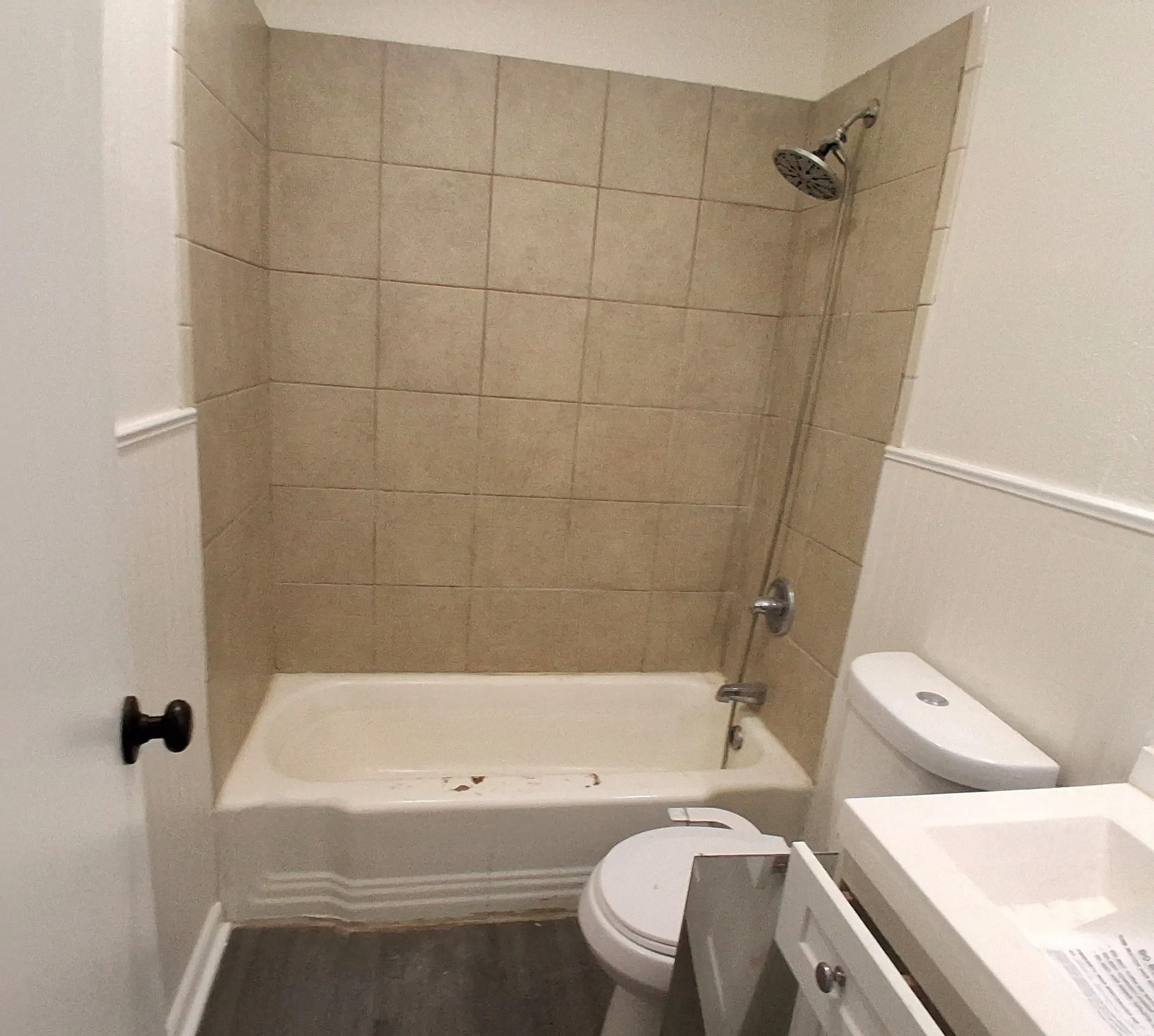 Single Family Residence For Sale in Grayson County , 516 Forrest Lane, Denison, Texas 75021, 3 Bedroom, 2 Bathroom, Garage spaces, 1,393 Sqft, built in 1962, mls#21384806, Real Estate Agent in Denison, Homes For Sale in Grayson county, Homes For Sale in Denison, Realtor in Denison Texas, Real Estate Brokerage Independent Realty Texas, Luminita Cordes Realtor