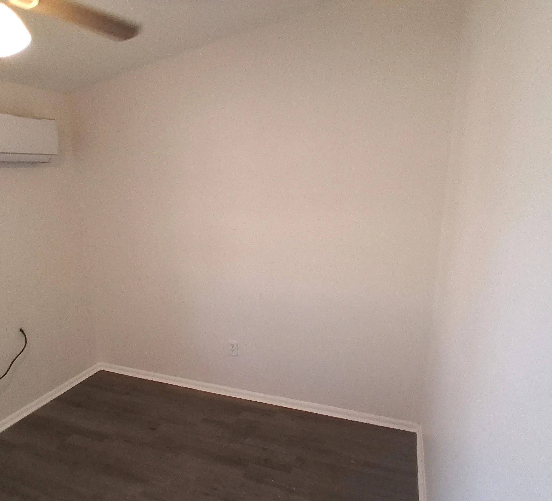 Single Family Residence For Sale in Grayson County , 516 Forrest Lane, Denison, Texas 75021, 3 Bedroom, 2 Bathroom, Garage spaces, 1,393 Sqft, built in 1962, mls#21384806, Real Estate Agent in Denison, Homes For Sale in Grayson county, Homes For Sale in Denison, Realtor in Denison Texas, Real Estate Brokerage Independent Realty Texas, Luminita Cordes Realtor
