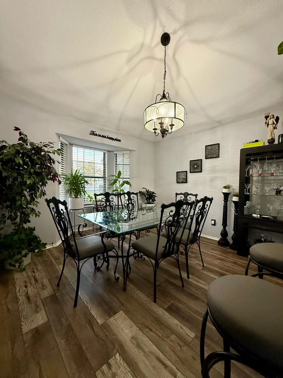 Wood-finish flooring throughout