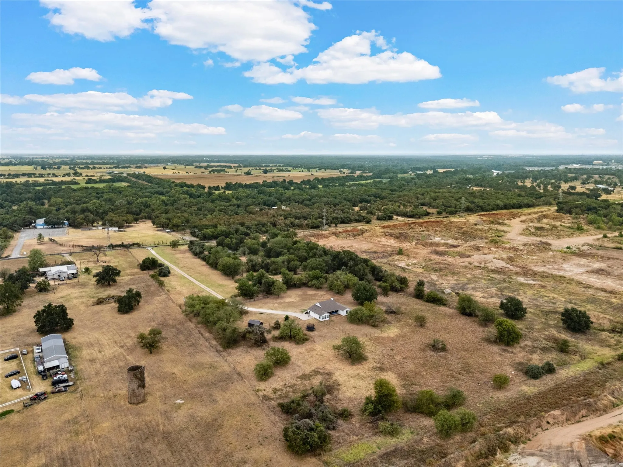 Single Family Residence For Sale in Mc Lennan County , 3325 J J Flewellen Road, Waco, Texas 76704, 4 Bedroom, 2 Bathroom, Garage spaces, 1,850 Sqft, built in 2017, mls#21381827, Real Estate Agent in Waco, Homes For Sale in Mc Lennan county, Homes For Sale in Waco, Realtor in Waco Texas, Real Estate Brokerage Independent Realty Texas, Luminita Cordes Realtor