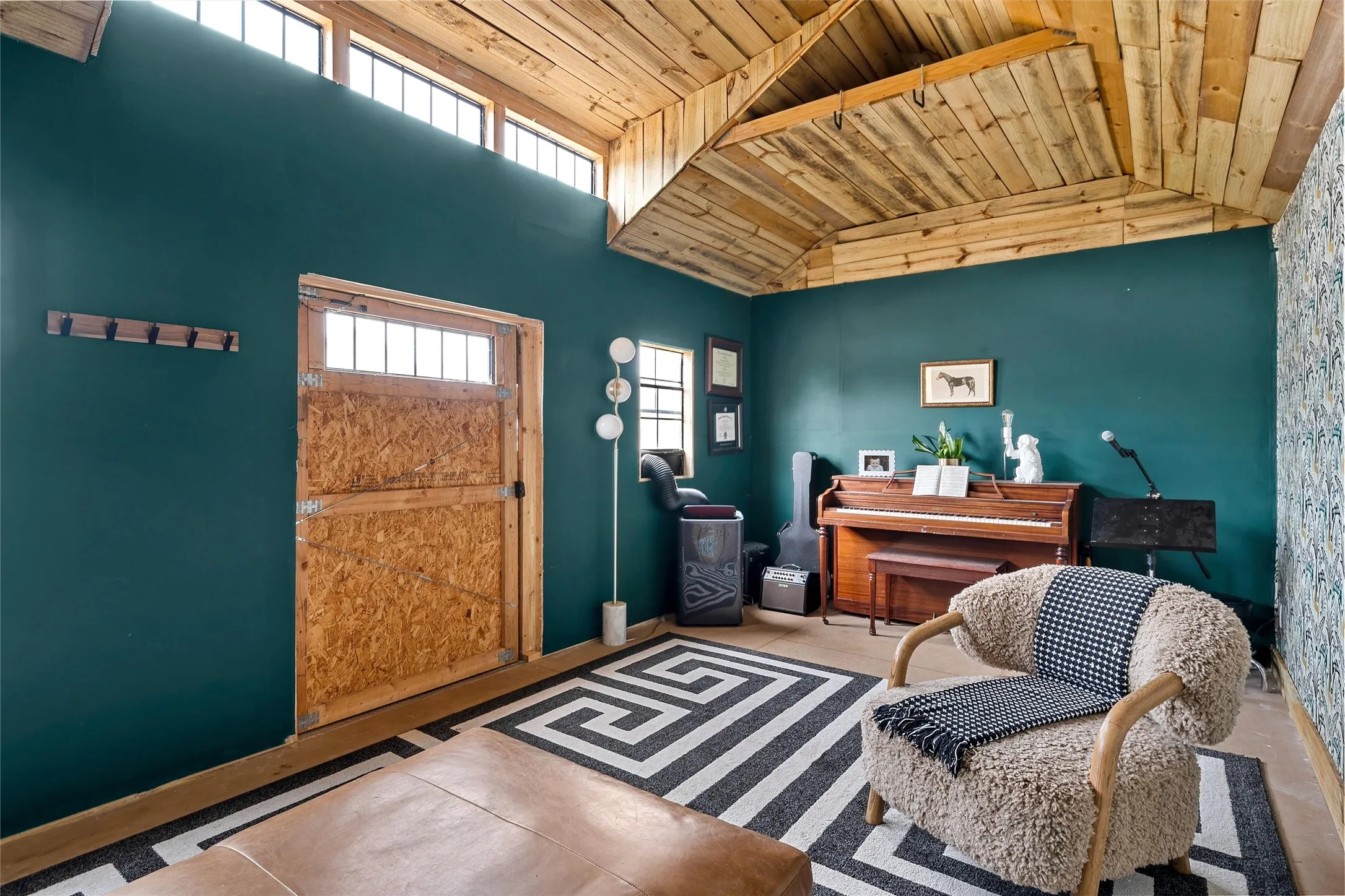 Single Family Residence For Sale in Mc Lennan County , 3325 J J Flewellen Road, Waco, Texas 76704, 4 Bedroom, 2 Bathroom, Garage spaces, 1,850 Sqft, built in 2017, mls#21381827, Real Estate Agent in Waco, Homes For Sale in Mc Lennan county, Homes For Sale in Waco, Realtor in Waco Texas, Real Estate Brokerage Independent Realty Texas, Luminita Cordes Realtor