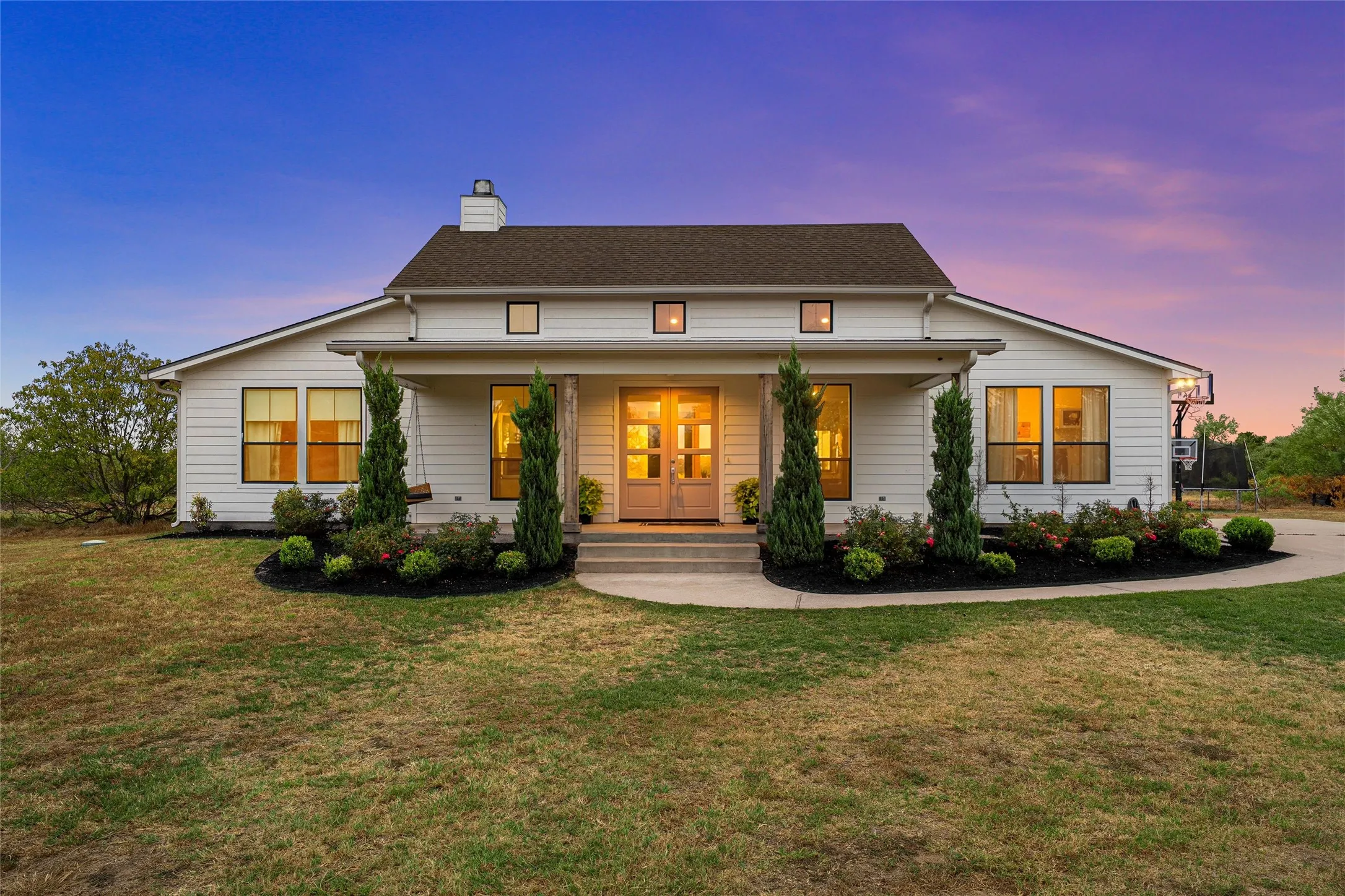 Single Family Residence For Sale in Mc Lennan County , 3325 J J Flewellen Road, Waco, Texas 76704, 4 Bedroom, 2 Bathroom, Garage spaces, 1,850 Sqft, built in 2017, mls#21381827, Real Estate Agent in Waco, Homes For Sale in Mc Lennan county, Homes For Sale in Waco, Realtor in Waco Texas, Real Estate Brokerage Independent Realty Texas, Luminita Cordes Realtor