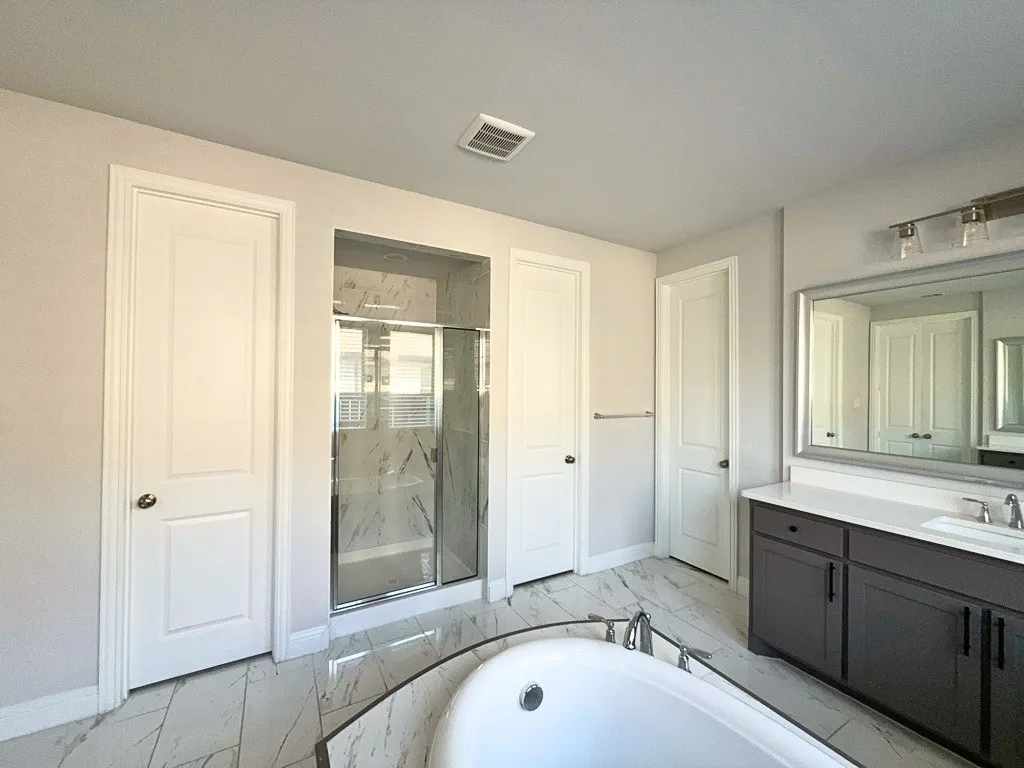 Single Family Residence For Rent in Johnson County , 501 Upper Falls Lane, Mansfield, Texas 76063, 4 Bedroom, 3 Bathroom, 2 Garage spaces, 3,220 Sqft, built in 2023, mls#21385212, Real Estate Agent in Mansfield, Homes For Rent in Johnson county, Homes For Rent in Mansfield, Realtor in Mansfield Texas, Real Estate Brokerage Independent Realty Texas, Luminita Cordes Realtor