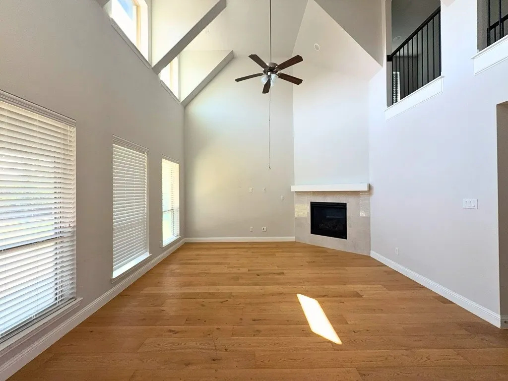 Single Family Residence For Rent in Johnson County , 501 Upper Falls Lane, Mansfield, Texas 76063, 4 Bedroom, 3 Bathroom, 2 Garage spaces, 3,220 Sqft, built in 2023, mls#21385212, Real Estate Agent in Mansfield, Homes For Rent in Johnson county, Homes For Rent in Mansfield, Realtor in Mansfield Texas, Real Estate Brokerage Independent Realty Texas, Luminita Cordes Realtor