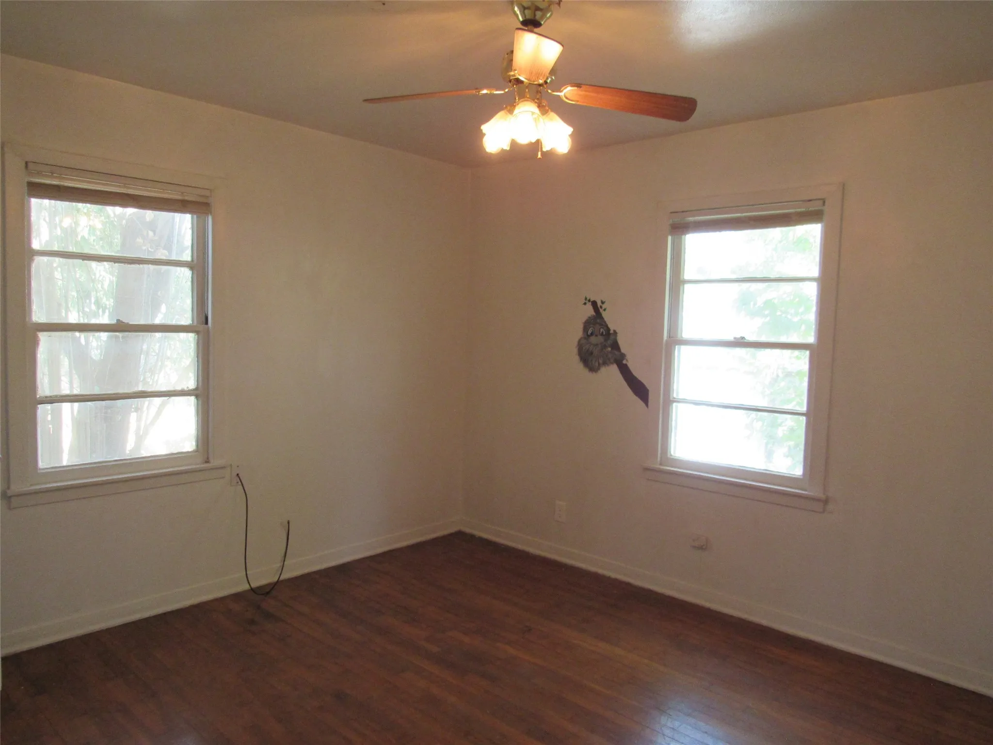 Single Family Residence For Sale in Mc Lennan County , 1311 W 3 A Street, Mc Gregor, Texas 76657, 3 Bedroom, 2 Bathroom, Garage spaces, 1,409 Sqft, built in 1955, mls#21385222, Real Estate Agent in Mc Gregor, Homes For Sale in Mc Lennan county, Homes For Sale in Mc Gregor, Realtor in Mc Gregor Texas, Real Estate Brokerage Independent Realty Texas, Luminita Cordes Realtor