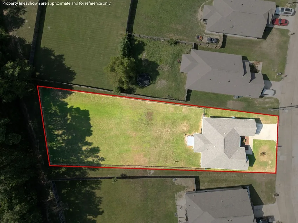Single Family Residence For Sale in Camp County , 145 Tupelo, Pittsburg, Texas 75686, 3 Bedroom, 2 Bathroom, 1 Garage spaces, 1,442 Sqft, built in 2019, mls#21385231, Real Estate Agent in Pittsburg, Homes For Sale in Camp county, Homes For Sale in Pittsburg, Realtor in Pittsburg Texas, Real Estate Brokerage Independent Realty Texas, Luminita Cordes Realtor
