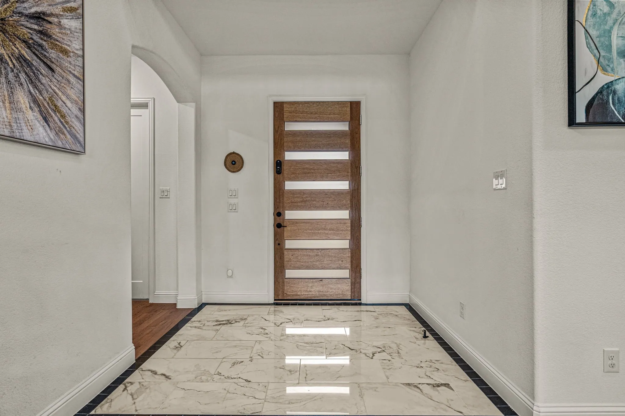 Single Family Residence For Sale in Denton County , 1721 Clem Castle Drive, Carrollton, Texas 75010, 5 Bedroom, 6 Bathroom, 3 Garage spaces, 4,266 Sqft, built in 2021, mls#21385234, Real Estate Agent in Carrollton, Homes For Sale in Denton county, Homes For Sale in Carrollton, Realtor in Carrollton Texas, Real Estate Brokerage Independent Realty Texas, Luminita Cordes Realtor