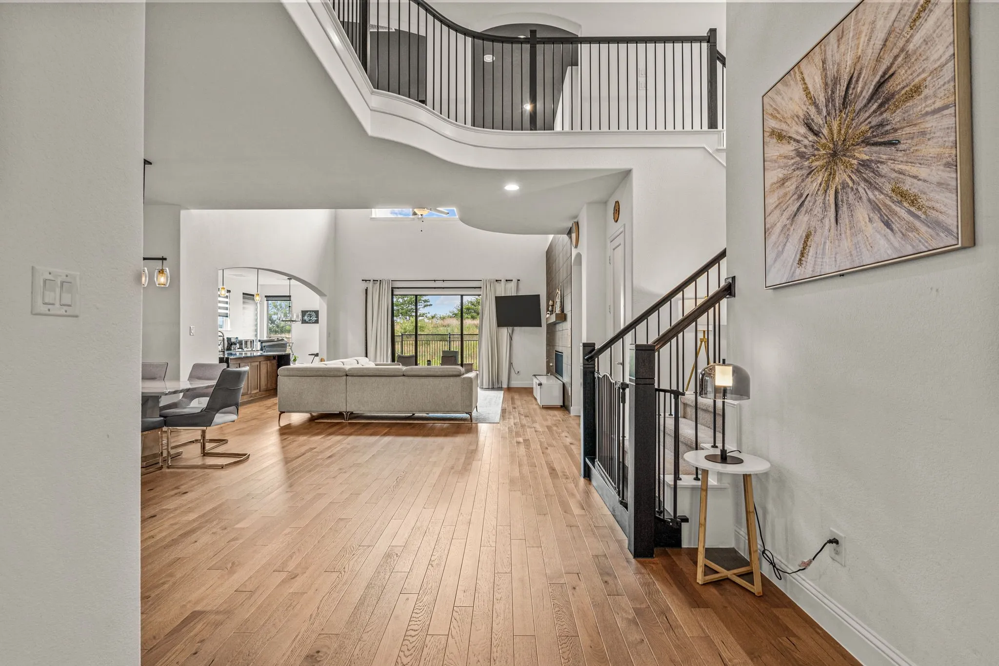 Single Family Residence For Sale in Denton County , 1721 Clem Castle Drive, Carrollton, Texas 75010, 5 Bedroom, 6 Bathroom, 3 Garage spaces, 4,266 Sqft, built in 2021, mls#21385234, Real Estate Agent in Carrollton, Homes For Sale in Denton county, Homes For Sale in Carrollton, Realtor in Carrollton Texas, Real Estate Brokerage Independent Realty Texas, Luminita Cordes Realtor