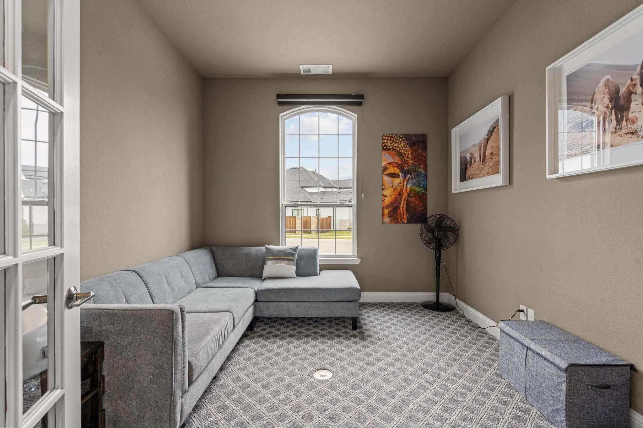 Single Family Residence For Sale in Denton County , 1721 Clem Castle Drive, Carrollton, Texas 75010, 5 Bedroom, 6 Bathroom, 3 Garage spaces, 4,266 Sqft, built in 2021, mls#21385234, Real Estate Agent in Carrollton, Homes For Sale in Denton county, Homes For Sale in Carrollton, Realtor in Carrollton Texas, Real Estate Brokerage Independent Realty Texas, Luminita Cordes Realtor