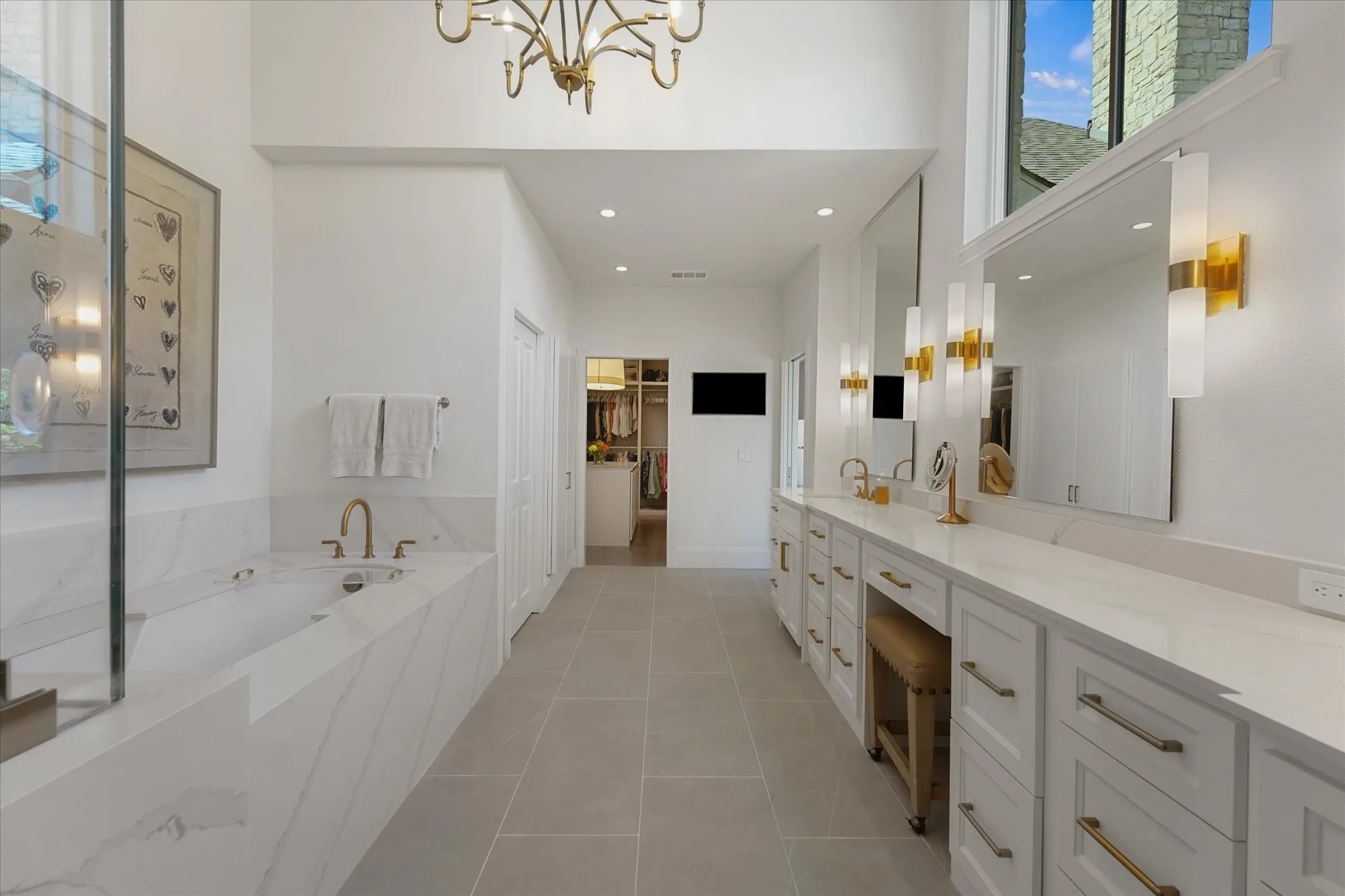 Single Family Residence For Sale in Dallas County , 3840 Marquette Street, University Park, Texas 75225, 5 Bedroom, 6 Bathroom, 3 Garage spaces, 6,332 Sqft, built in 1997, mls#21384745, Real Estate Agent in University Park, Homes For Sale in Dallas county, Homes For Sale in University Park, Realtor in University Park Texas, Real Estate Brokerage Independent Realty Texas, Luminita Cordes Realtor