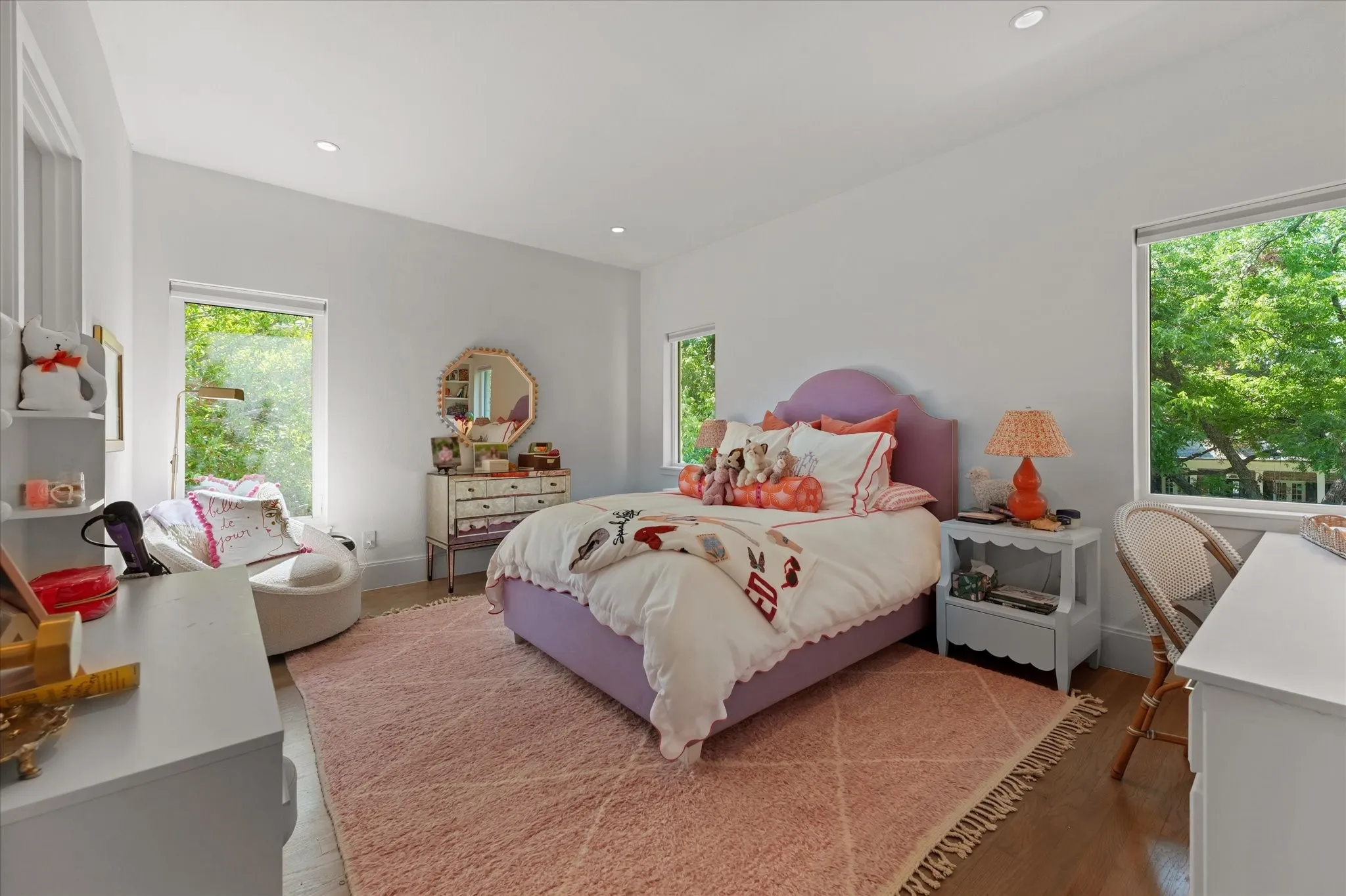 Single Family Residence For Sale in Dallas County , 3840 Marquette Street, University Park, Texas 75225, 5 Bedroom, 6 Bathroom, 3 Garage spaces, 6,332 Sqft, built in 1997, mls#21384745, Real Estate Agent in University Park, Homes For Sale in Dallas county, Homes For Sale in University Park, Realtor in University Park Texas, Real Estate Brokerage Independent Realty Texas, Luminita Cordes Realtor
