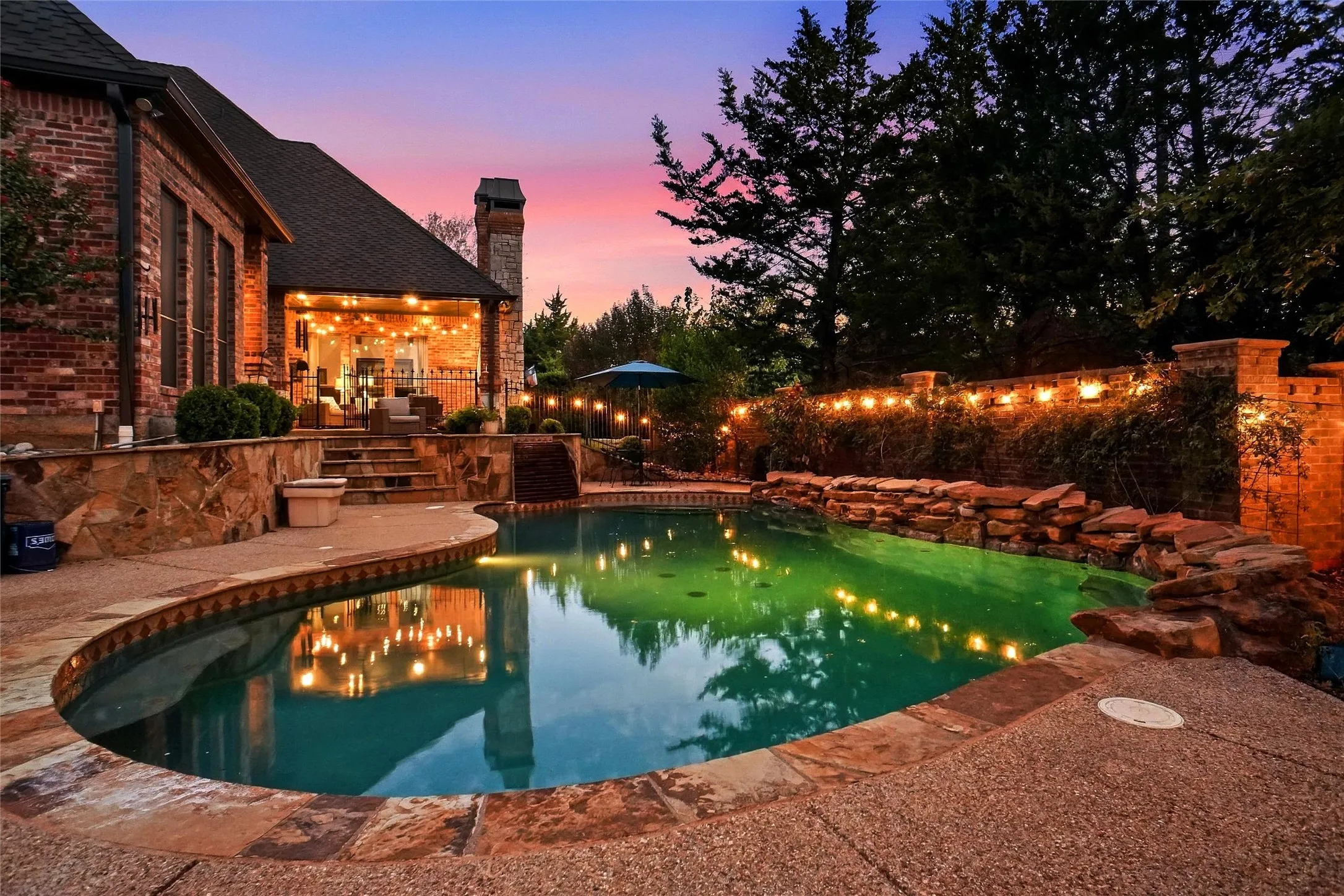 Single Family Residence For Sale in Tarrant County , 1804 Summit Court, Keller, Texas 76262, 5 Bedroom, 5 Bathroom, 4 Garage spaces, 4,974 Sqft, built in 2003, mls#21384530, Real Estate Agent in Keller, Homes For Sale in Tarrant county, Homes For Sale in Keller, Realtor in Keller Texas, Real Estate Brokerage Independent Realty Texas, Luminita Cordes Realtor