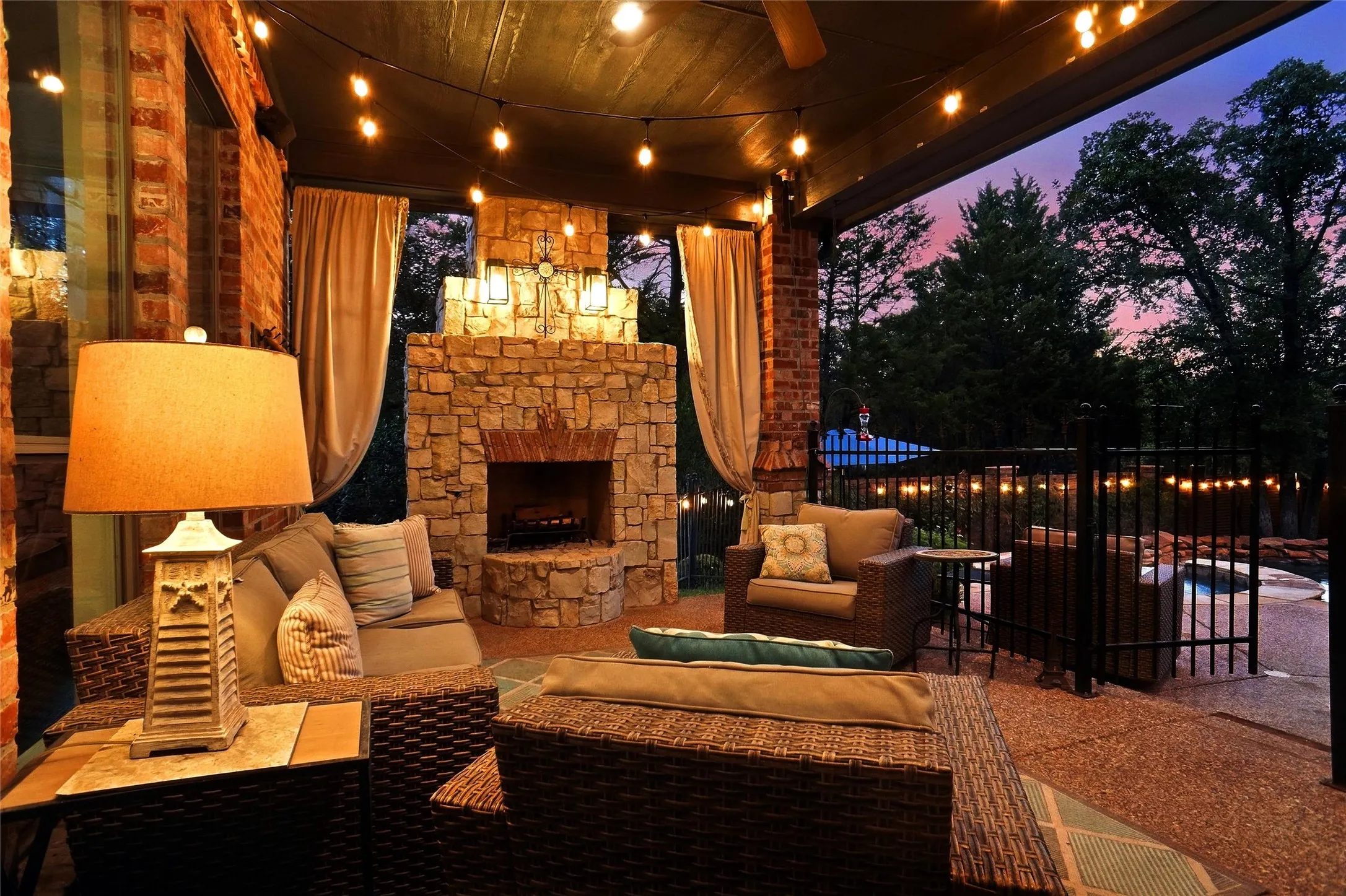 Single Family Residence For Sale in Tarrant County , 1804 Summit Court, Keller, Texas 76262, 5 Bedroom, 5 Bathroom, 4 Garage spaces, 4,974 Sqft, built in 2003, mls#21384530, Real Estate Agent in Keller, Homes For Sale in Tarrant county, Homes For Sale in Keller, Realtor in Keller Texas, Real Estate Brokerage Independent Realty Texas, Luminita Cordes Realtor