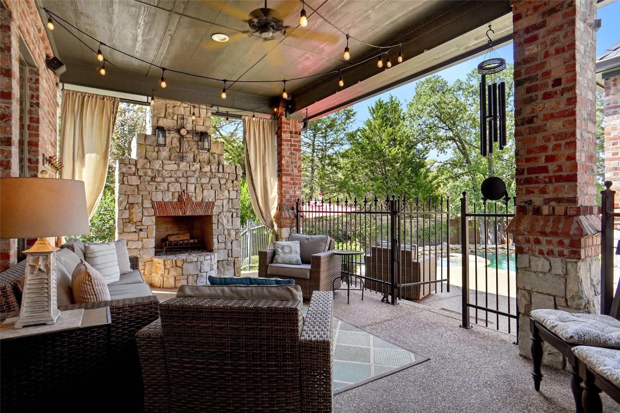 Single Family Residence For Sale in Tarrant County , 1804 Summit Court, Keller, Texas 76262, 5 Bedroom, 5 Bathroom, 4 Garage spaces, 4,974 Sqft, built in 2003, mls#21384530, Real Estate Agent in Keller, Homes For Sale in Tarrant county, Homes For Sale in Keller, Realtor in Keller Texas, Real Estate Brokerage Independent Realty Texas, Luminita Cordes Realtor