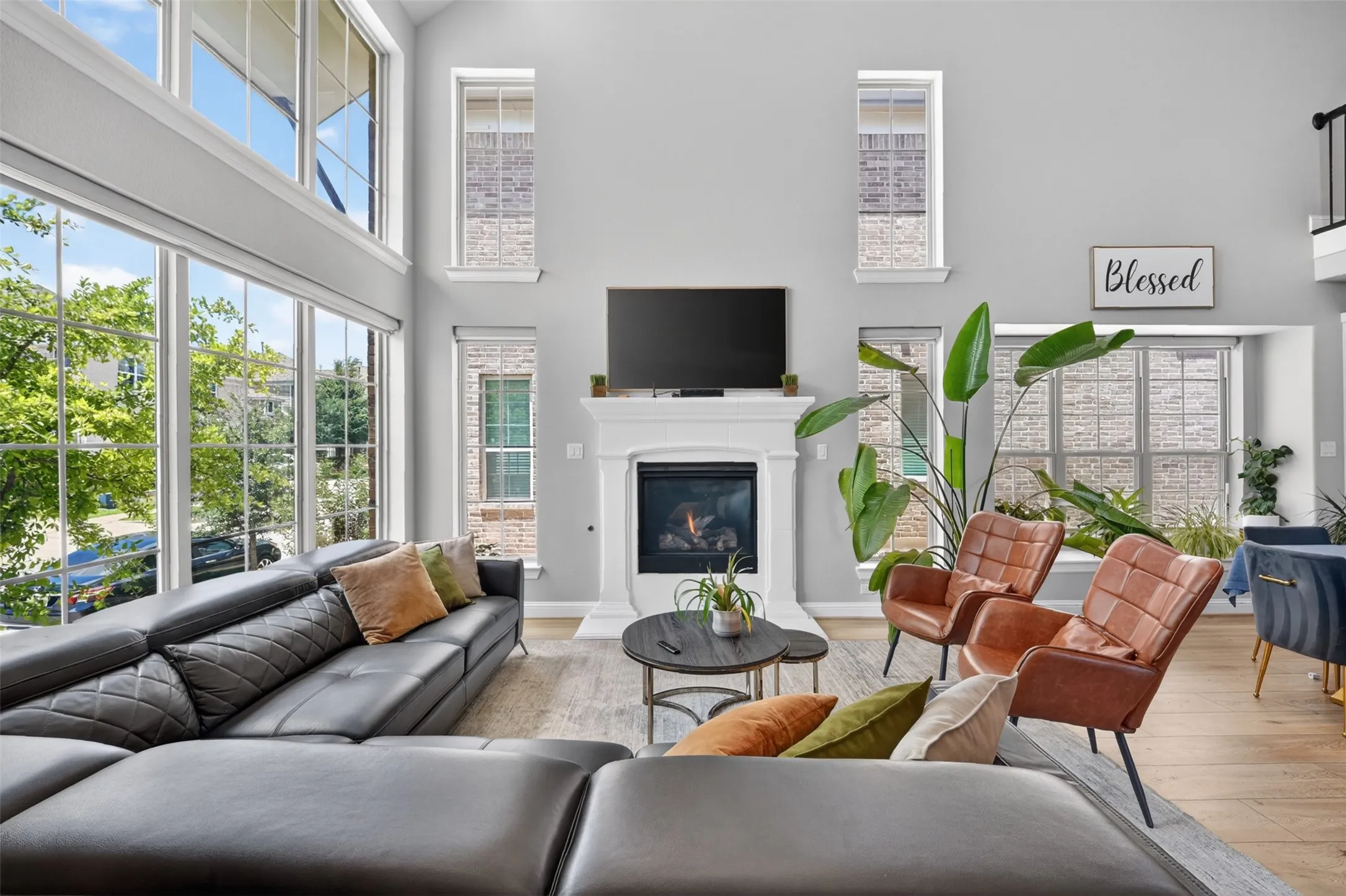 Single Family Residence For Rent in Collin County , 8700 Fairway Lane, Mc Kinney, Texas 75070, 4 Bedroom, 5 Bathroom, 2 Garage spaces, 3,106 Sqft, built in 2020, mls#21385251, Real Estate Agent in Mc Kinney, Homes For Rent in Collin county, Homes For Rent in Mc Kinney, Realtor in Mc Kinney Texas, Real Estate Brokerage Independent Realty Texas, Luminita Cordes Realtor