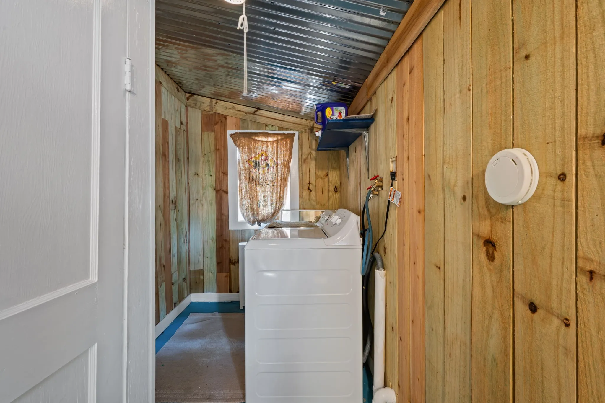 Single Family Residence For Sale in Palo Pinto County , 435 Elm Street, Palo Pinto, Texas 76450, 2 Bedroom, 1 Bathroom, 1 Garage spaces, 1,596 Sqft, built in 1910, mls#21371705, Real Estate Agent in Palo Pinto, Homes For Sale in Palo Pinto county, Homes For Sale in Palo Pinto, Realtor in Palo Pinto Texas, Real Estate Brokerage Independent Realty Texas, Luminita Cordes Realtor