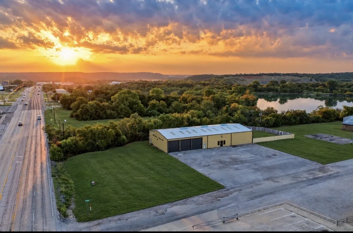 Industrial For Sale in Palo Pinto County , 105 Factory Outlet Avenue, Mineral Wells, Texas 76067, 0, 0, Garage spaces, 0 Sqft, built in 1986, mls#21383935, Real Estate Agent in Mineral Wells, Homes For Sale in Palo Pinto county, Homes For Sale in Mineral Wells, Realtor in Mineral Wells Texas, Real Estate Brokerage Independent Realty Texas, Luminita Cordes Realtor