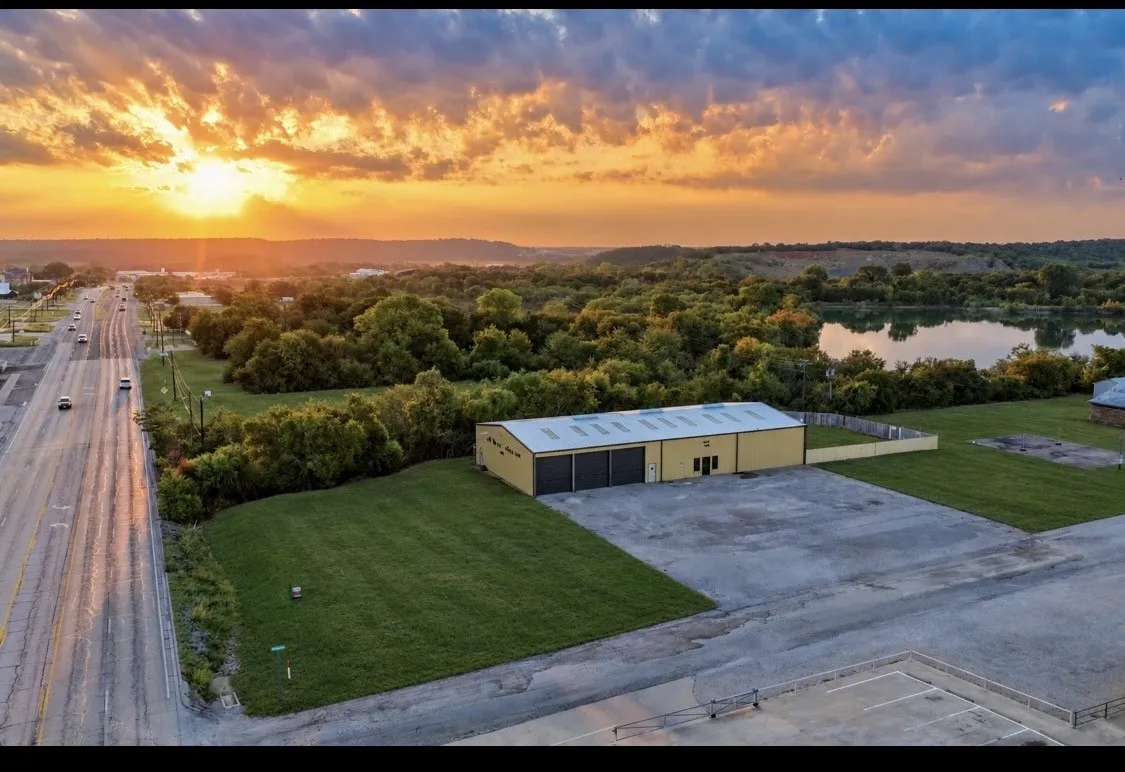 Industrial For Sale in Palo Pinto County , 105 Factory Outlet Avenue, Mineral Wells, Texas 76067, 0, 0, Garage spaces, 0 Sqft, built in 1986, mls#21383935, Real Estate Agent in Mineral Wells, Homes For Sale in Palo Pinto county, Homes For Sale in Mineral Wells, Realtor in Mineral Wells Texas, Real Estate Brokerage Independent Realty Texas, Luminita Cordes Realtor