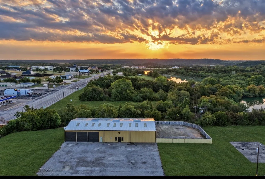 Industrial For Sale in Palo Pinto County , 105 Factory Outlet Avenue, Mineral Wells, Texas 76067, 0, 0, Garage spaces, 0 Sqft, built in 1986, mls#21383935, Real Estate Agent in Mineral Wells, Homes For Sale in Palo Pinto county, Homes For Sale in Mineral Wells, Realtor in Mineral Wells Texas, Real Estate Brokerage Independent Realty Texas, Luminita Cordes Realtor