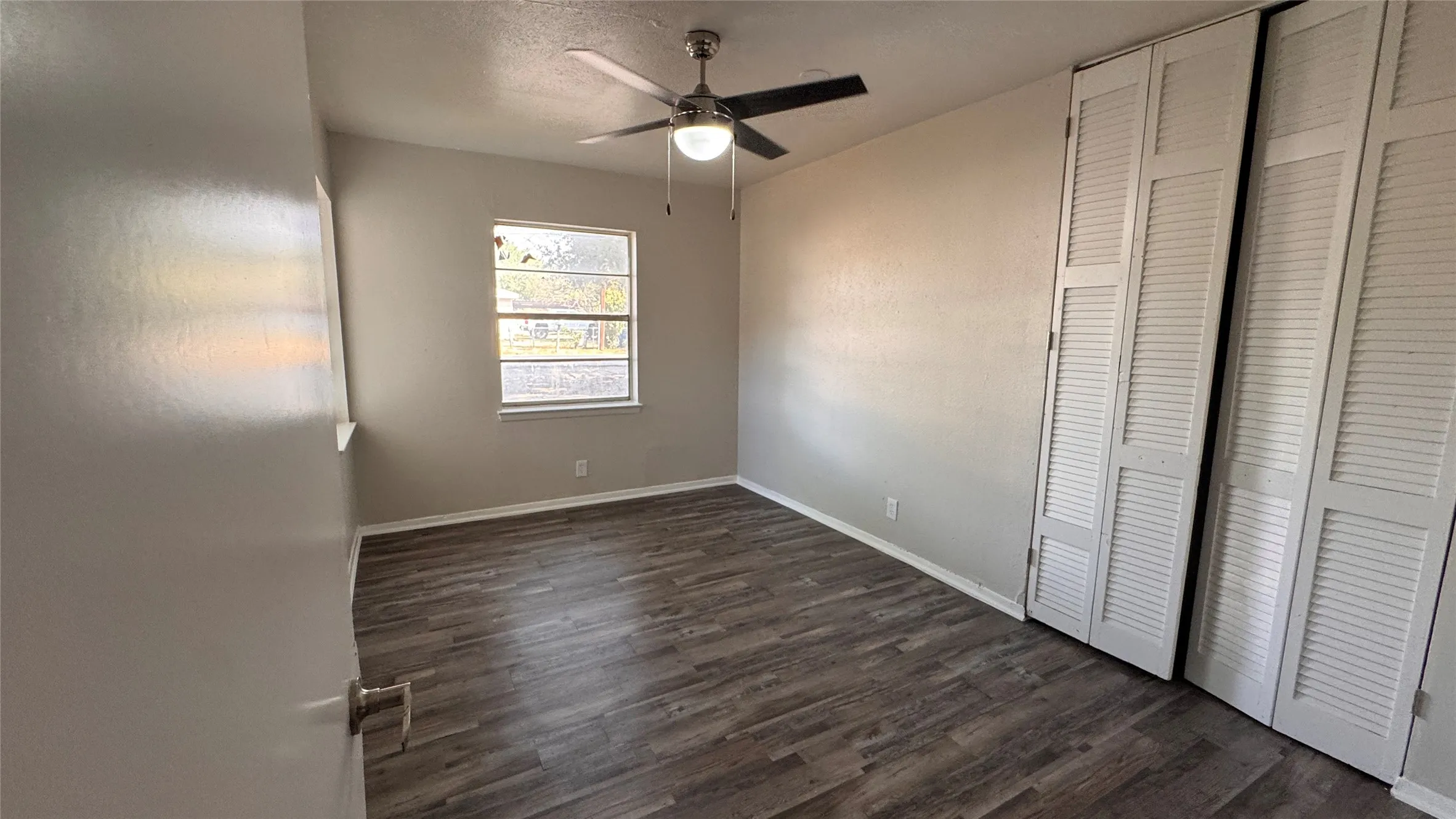 Single Family Residence For Rent in Dallas County , 1247 Seminole Drive, Dallas, Texas 75217, 4 Bedroom, 2 Bathroom, Garage spaces, 1,388 Sqft, built in 1973, mls#21385256, Real Estate Agent in Dallas, Homes For Rent in Dallas county, Homes For Rent in Dallas, Realtor in Dallas Texas, Real Estate Brokerage Independent Realty Texas, Luminita Cordes Realtor