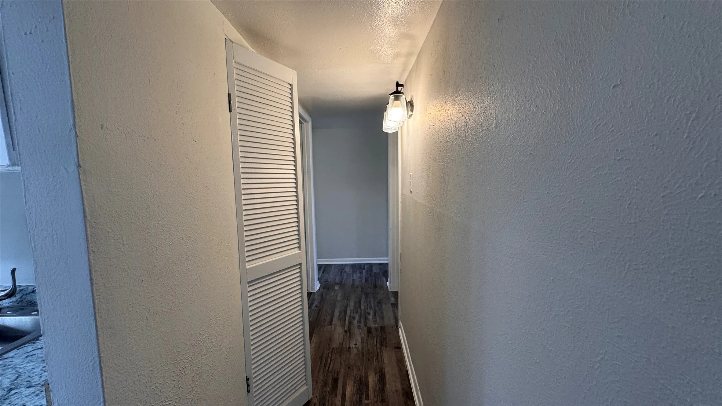 Single Family Residence For Rent in Dallas County , 1247 Seminole Drive, Dallas, Texas 75217, 4 Bedroom, 2 Bathroom, Garage spaces, 1,388 Sqft, built in 1973, mls#21385256, Real Estate Agent in Dallas, Homes For Rent in Dallas county, Homes For Rent in Dallas, Realtor in Dallas Texas, Real Estate Brokerage Independent Realty Texas, Luminita Cordes Realtor