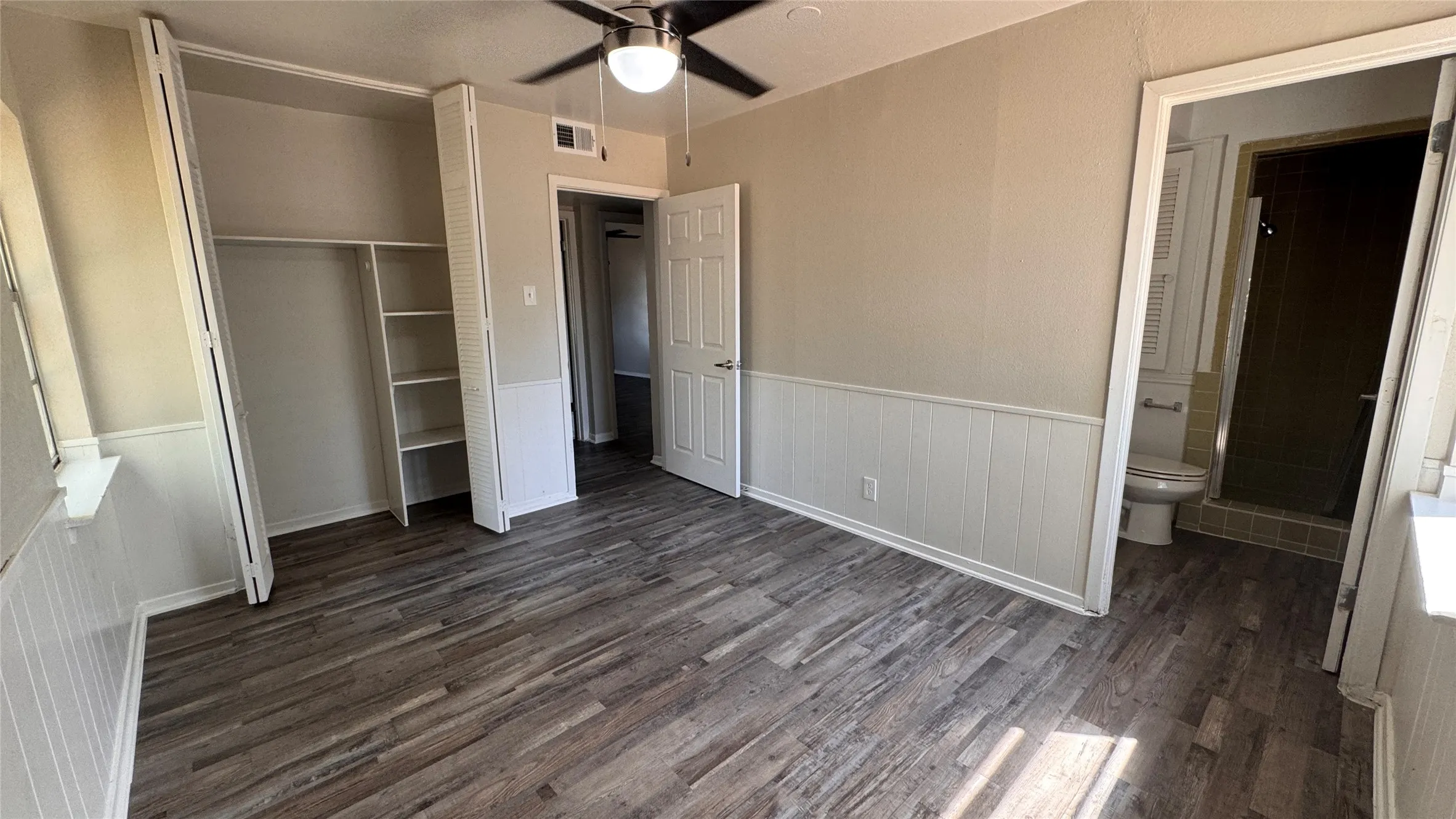 Single Family Residence For Rent in Dallas County , 1247 Seminole Drive, Dallas, Texas 75217, 4 Bedroom, 2 Bathroom, Garage spaces, 1,388 Sqft, built in 1973, mls#21385256, Real Estate Agent in Dallas, Homes For Rent in Dallas county, Homes For Rent in Dallas, Realtor in Dallas Texas, Real Estate Brokerage Independent Realty Texas, Luminita Cordes Realtor