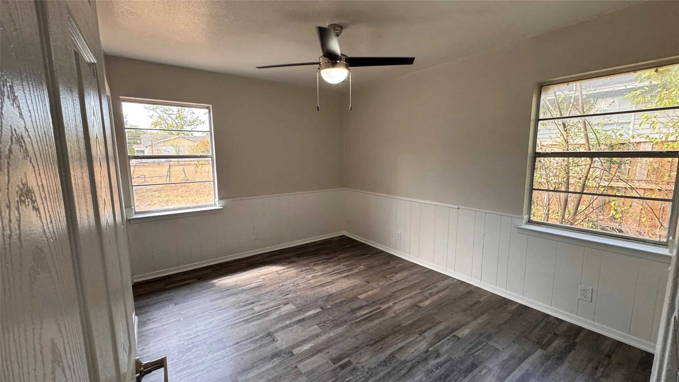 Single Family Residence For Rent in Dallas County , 1247 Seminole Drive, Dallas, Texas 75217, 4 Bedroom, 2 Bathroom, Garage spaces, 1,388 Sqft, built in 1973, mls#21385256, Real Estate Agent in Dallas, Homes For Rent in Dallas county, Homes For Rent in Dallas, Realtor in Dallas Texas, Real Estate Brokerage Independent Realty Texas, Luminita Cordes Realtor