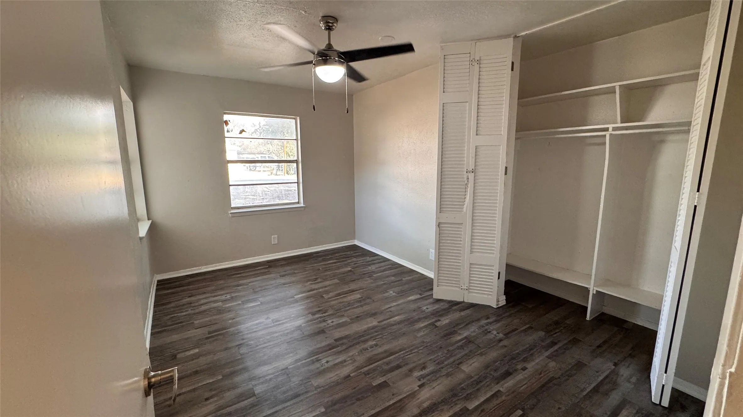 Single Family Residence For Rent in Dallas County , 1247 Seminole Drive, Dallas, Texas 75217, 4 Bedroom, 2 Bathroom, Garage spaces, 1,388 Sqft, built in 1973, mls#21385256, Real Estate Agent in Dallas, Homes For Rent in Dallas county, Homes For Rent in Dallas, Realtor in Dallas Texas, Real Estate Brokerage Independent Realty Texas, Luminita Cordes Realtor