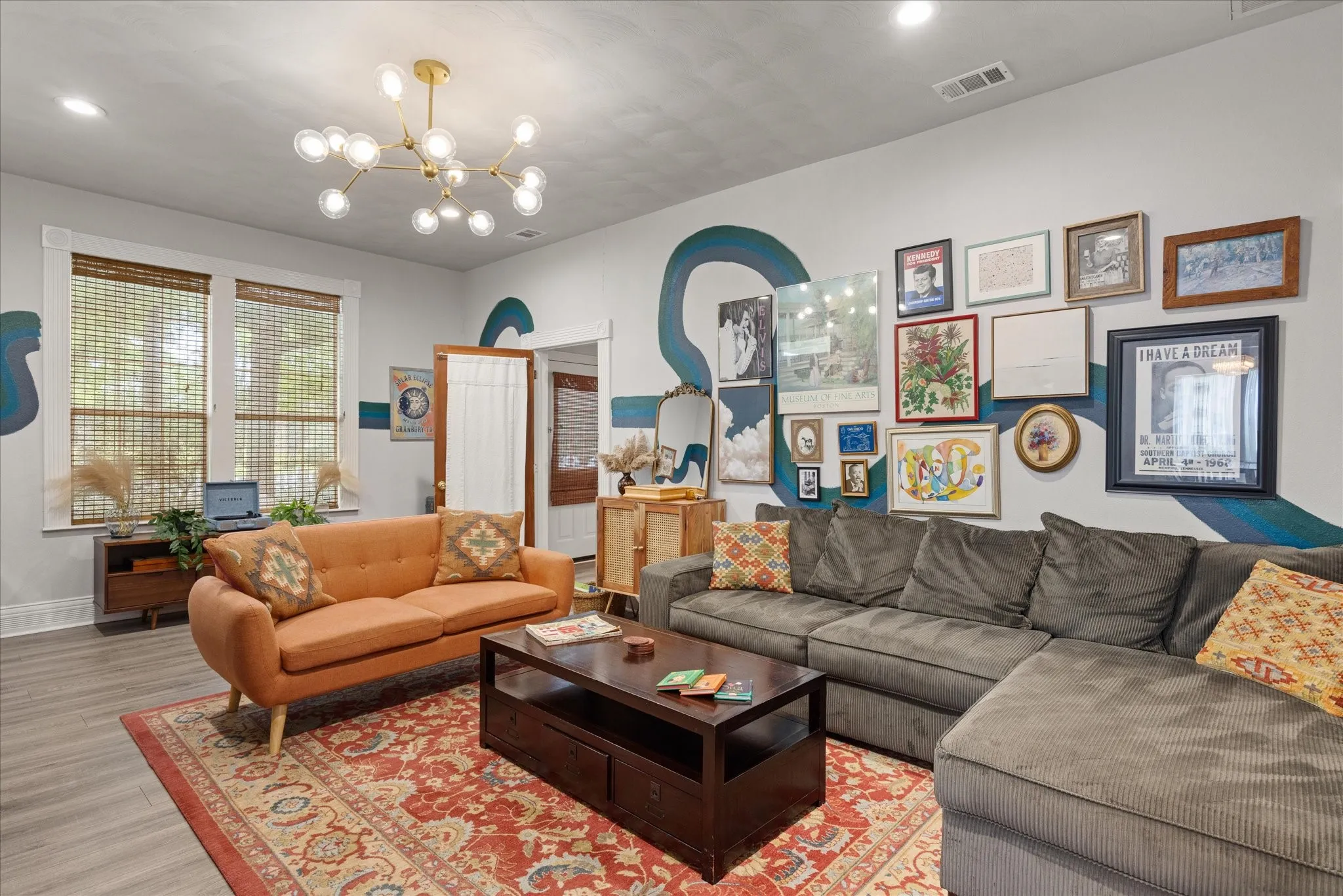 For Sale in Hood County , 1002 W Pearl Street, Granbury, Texas 76048, 6 Bedroom, 6 Bathroom, Garage spaces, 0 Sqft, built in 1910, mls#21385259, Real Estate Agent in Granbury, Homes For Sale in Hood county, Homes For Sale in Granbury, Realtor in Granbury Texas, Real Estate Brokerage Independent Realty Texas, Luminita Cordes Realtor