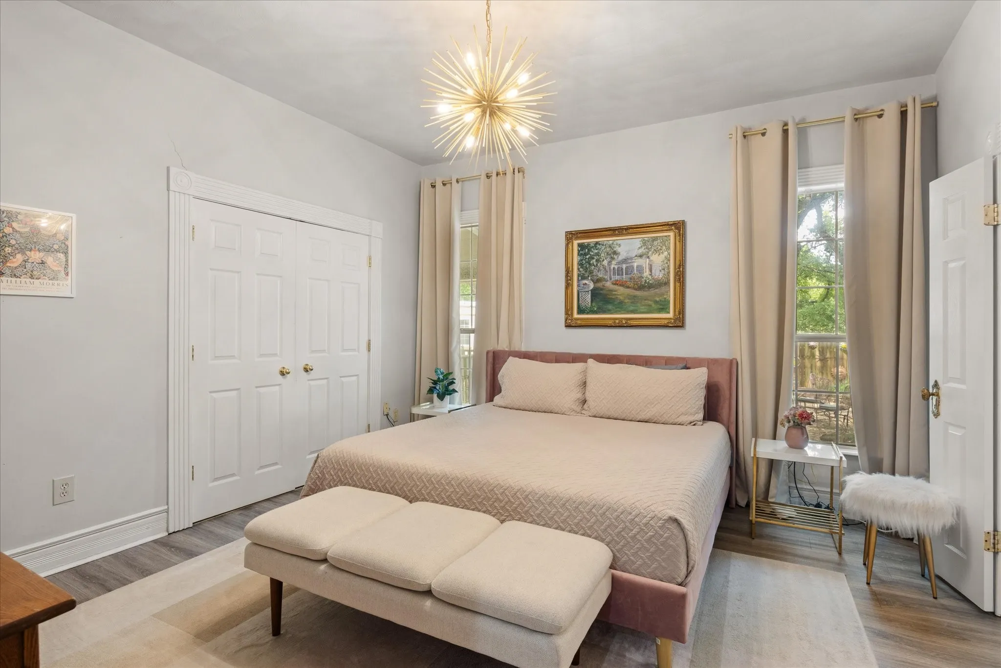 For Sale in Hood County , 1002 W Pearl Street, Granbury, Texas 76048, 6 Bedroom, 6 Bathroom, Garage spaces, 0 Sqft, built in 1910, mls#21385259, Real Estate Agent in Granbury, Homes For Sale in Hood county, Homes For Sale in Granbury, Realtor in Granbury Texas, Real Estate Brokerage Independent Realty Texas, Luminita Cordes Realtor