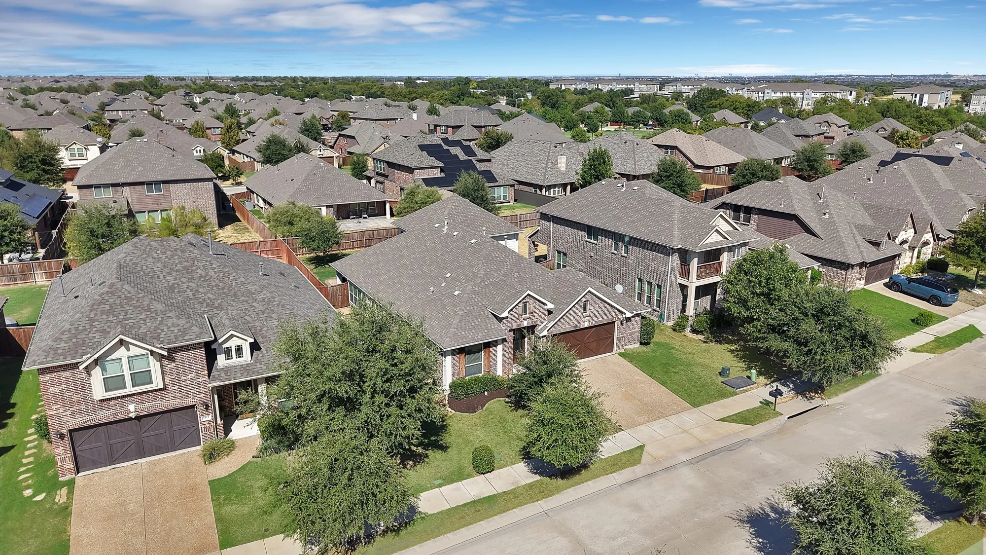 Single Family Residence For Sale in Denton County , 1517 Wright Street, Aubrey, Texas 76227, 4 Bedroom, 3 Bathroom, 2 Garage spaces, 2,456 Sqft, built in 2016, mls#21385233, Real Estate Agent in Aubrey, Homes For Sale in Denton county, Homes For Sale in Aubrey, Realtor in Aubrey Texas, Real Estate Brokerage Independent Realty Texas, Luminita Cordes Realtor