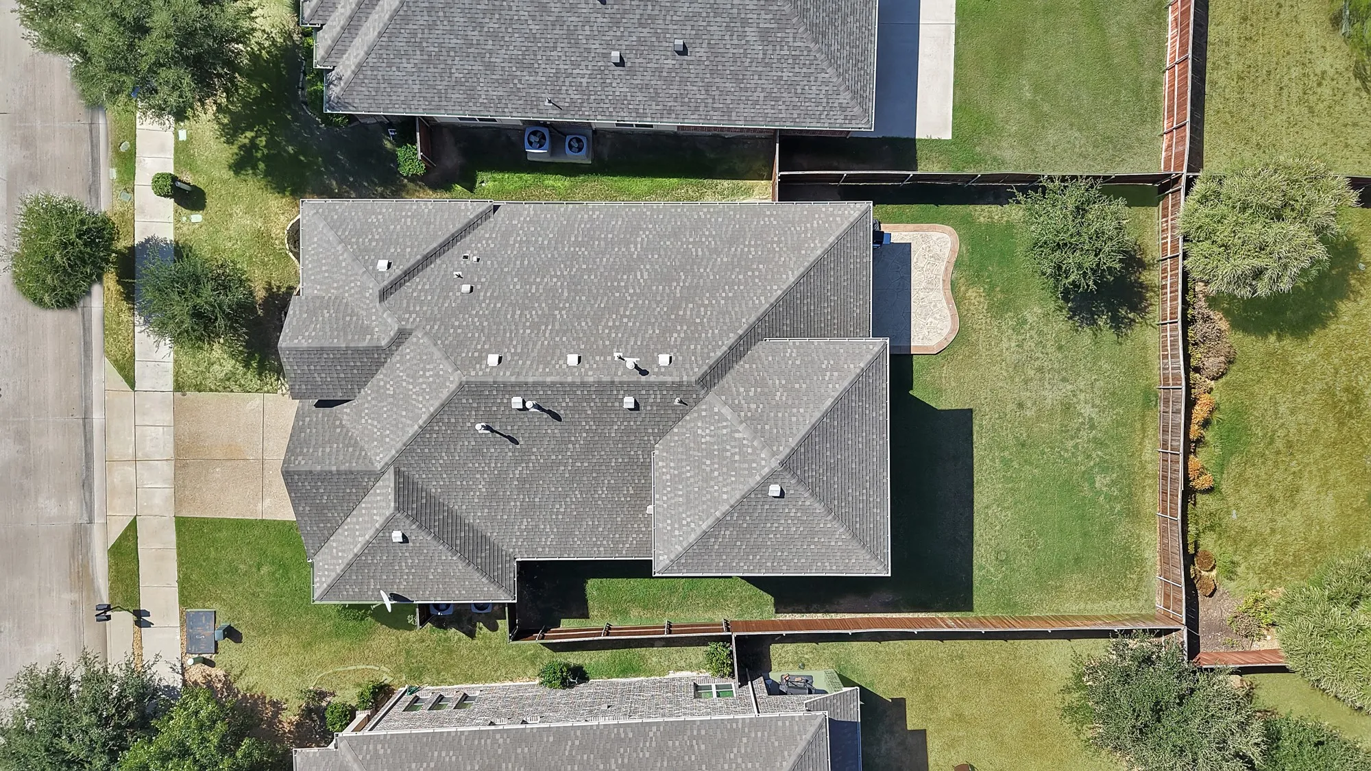 Single Family Residence For Sale in Denton County , 1517 Wright Street, Aubrey, Texas 76227, 4 Bedroom, 3 Bathroom, 2 Garage spaces, 2,456 Sqft, built in 2016, mls#21385233, Real Estate Agent in Aubrey, Homes For Sale in Denton county, Homes For Sale in Aubrey, Realtor in Aubrey Texas, Real Estate Brokerage Independent Realty Texas, Luminita Cordes Realtor