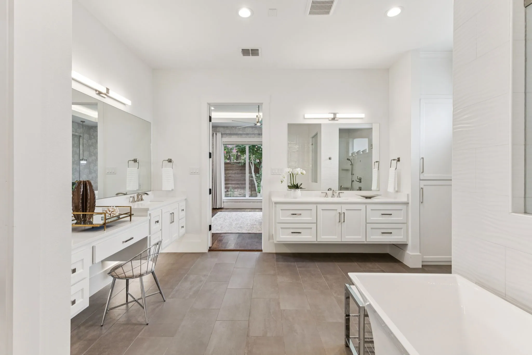Single Family Residence For Rent in Dallas County , 5960 Williamstown Road, Dallas, Texas 75230, 5 Bedroom, 8 Bathroom, 3 Garage spaces, 5,489 Sqft, built in 2019, mls#21385268, Real Estate Agent in Dallas, Homes For Rent in Dallas county, Homes For Rent in Dallas, Realtor in Dallas Texas, Real Estate Brokerage Independent Realty Texas, Luminita Cordes Realtor