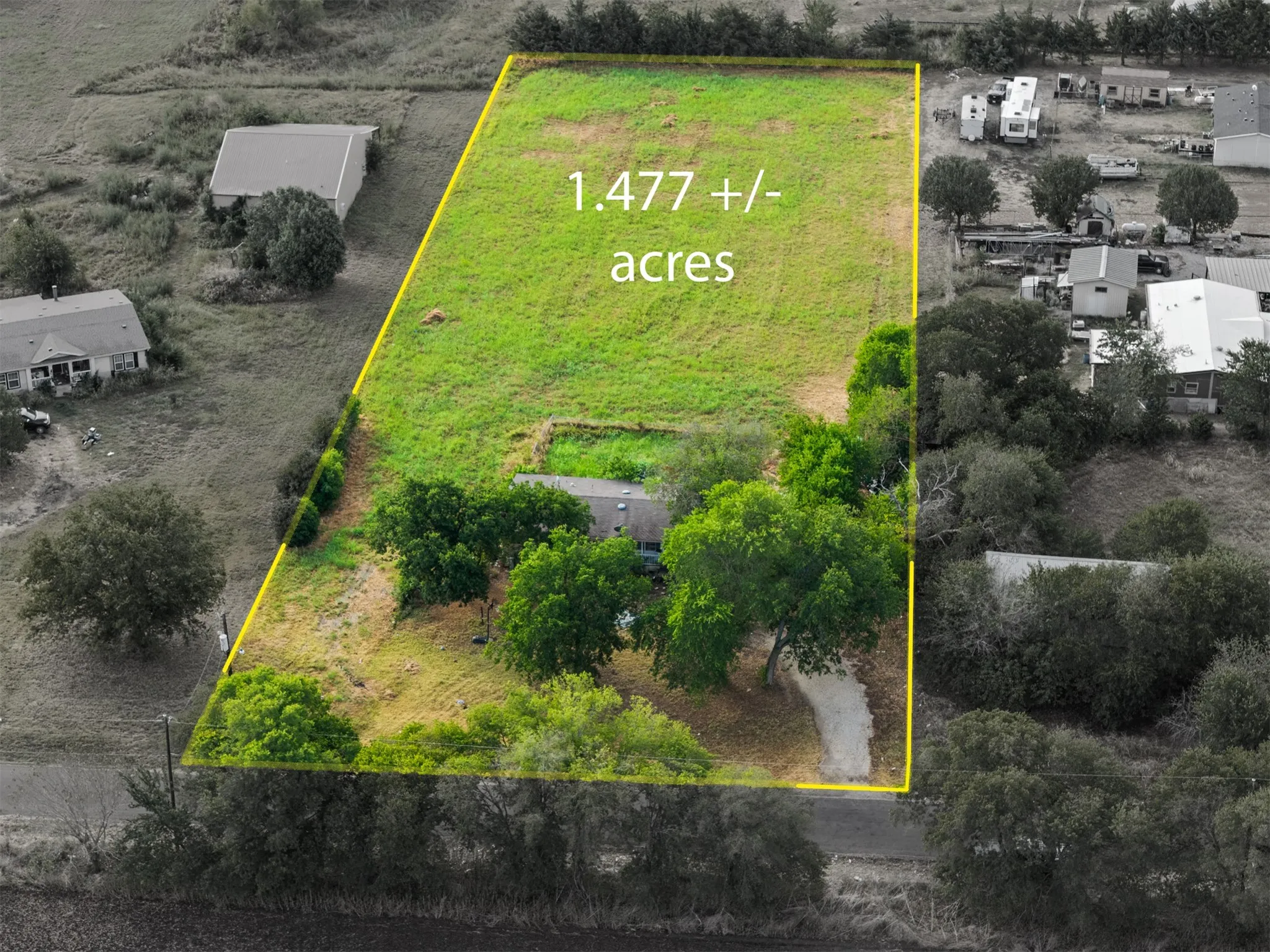 Mobile Home For Sale in Ellis County , 518 Hight Road, Waxahachie, Texas 75167, 3 Bedroom, 2 Bathroom, Garage spaces, 1,606 Sqft, built in 1998, mls#21384506, Real Estate Agent in Waxahachie, Homes For Sale in Ellis county, Homes For Sale in Waxahachie, Realtor in Waxahachie Texas, Real Estate Brokerage Independent Realty Texas, Luminita Cordes Realtor