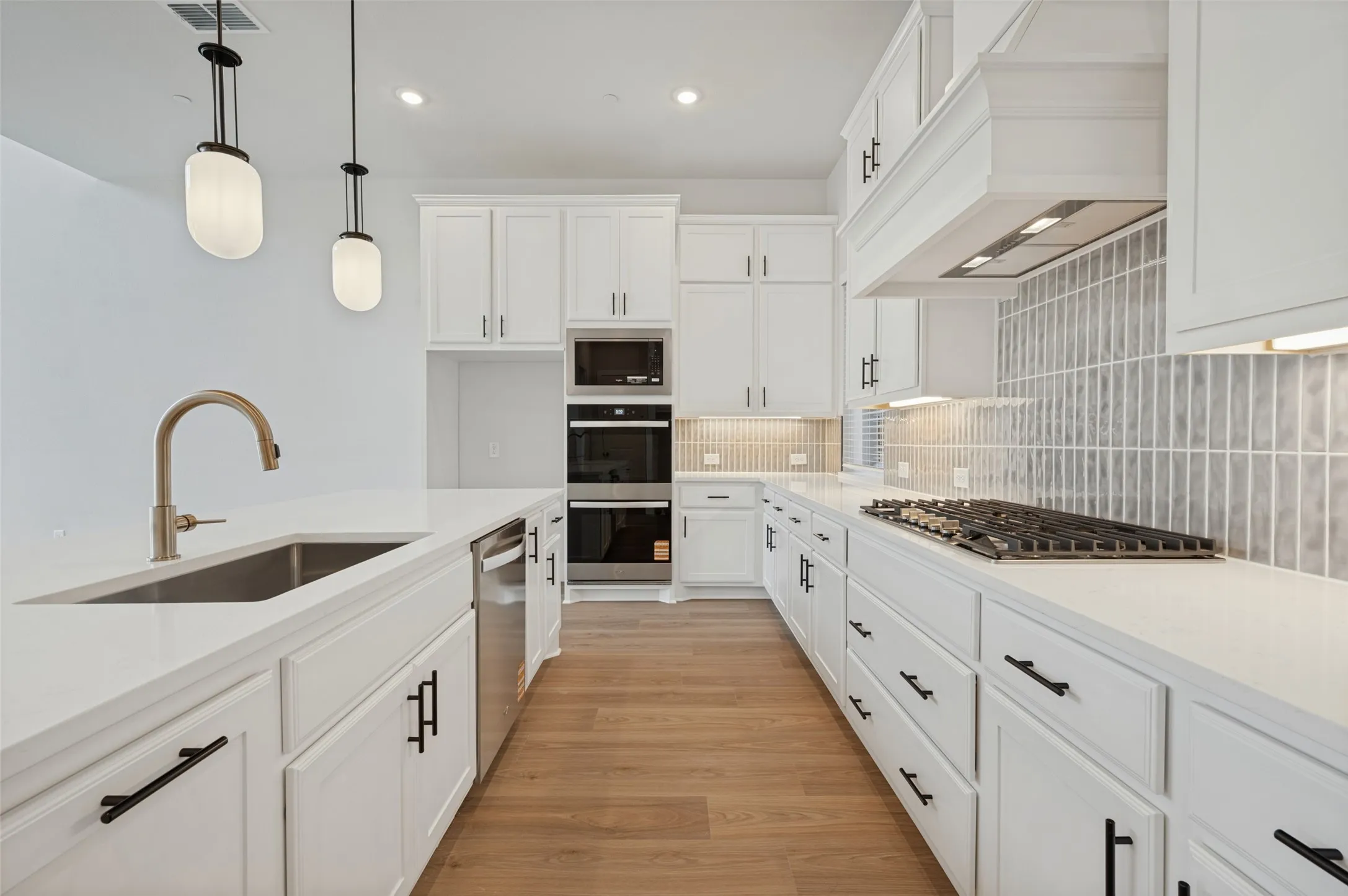 Townhouse For Rent in Denton County , 12168 juno Springs, Frisco, Texas 75033, 3 Bedroom, 3 Bathroom, 2 Garage spaces, 2,398 Sqft, built in 2026, mls#21384824, Real Estate Agent in Frisco, Homes For Rent in Denton county, Homes For Rent in Frisco, Realtor in Frisco Texas, Real Estate Brokerage Independent Realty Texas, Luminita Cordes Realtor