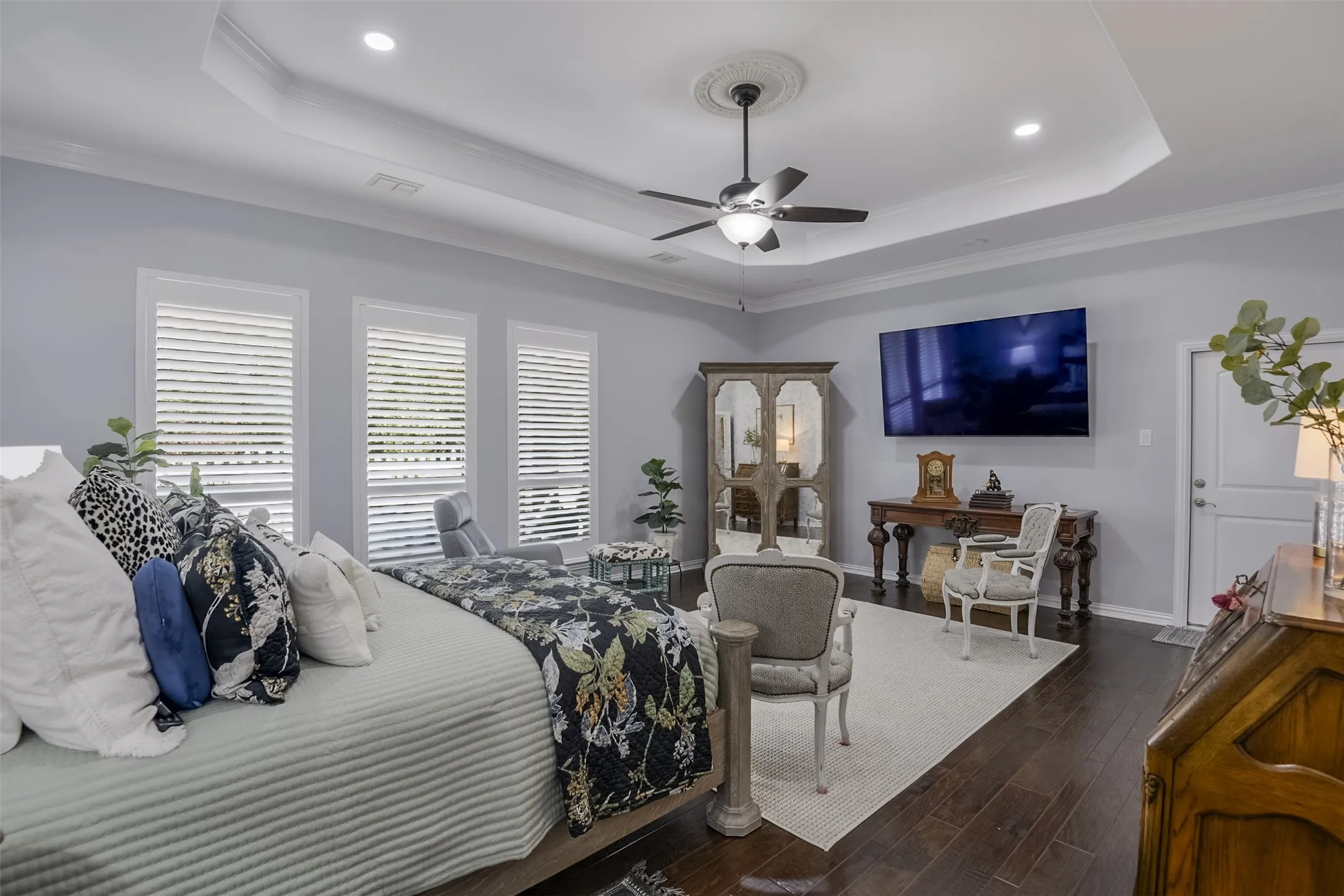 Single Family Residence For Sale in Ellis County , 818 Amherst Drive, Waxahachie, Texas 75165, 3 Bedroom, 2 Bathroom, 2 Garage spaces, 2,572 Sqft, built in 2005, mls#21384907, Real Estate Agent in Waxahachie, Homes For Sale in Ellis county, Homes For Sale in Waxahachie, Realtor in Waxahachie Texas, Real Estate Brokerage Independent Realty Texas, Luminita Cordes Realtor