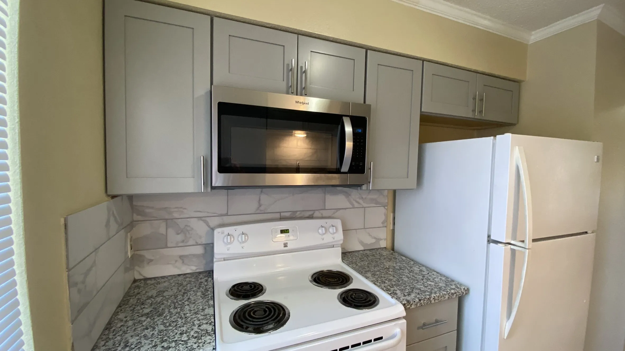 Duplex For Rent in Tarrant County , 2750 Parkchester Drive, Arlington, Texas 76015, 2 Bedroom, 2 Bathroom, Garage spaces, 1,012 Sqft, built in 1978, mls#21385272, Real Estate Agent in Arlington, Homes For Rent in Tarrant county, Homes For Rent in Arlington, Realtor in Arlington Texas, Real Estate Brokerage Independent Realty Texas, Luminita Cordes Realtor