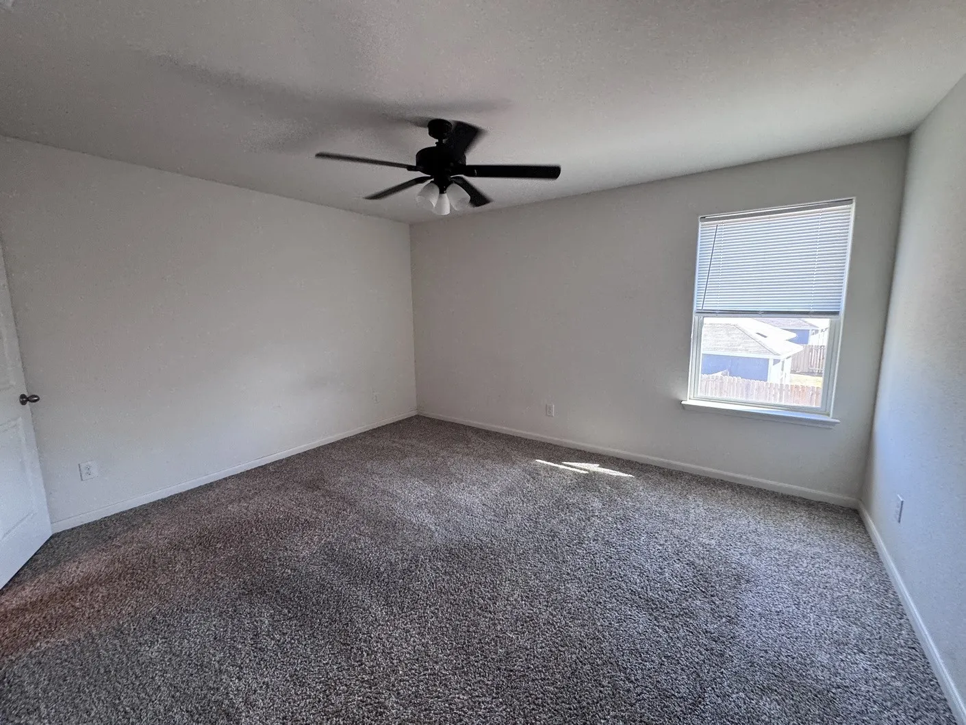 Single Family Residence For Sale in Tarrant County , 1412 Woodwinds Drive, Fort Worth, Texas 76140, 5 Bedroom, 3 Bathroom, 2 Garage spaces, 2,555 Sqft, built in 2022, mls#21385263, Real Estate Agent in Fort Worth, Homes For Sale in Tarrant county, Homes For Sale in Fort Worth, Realtor in Fort Worth Texas, Real Estate Brokerage Independent Realty Texas, Luminita Cordes Realtor