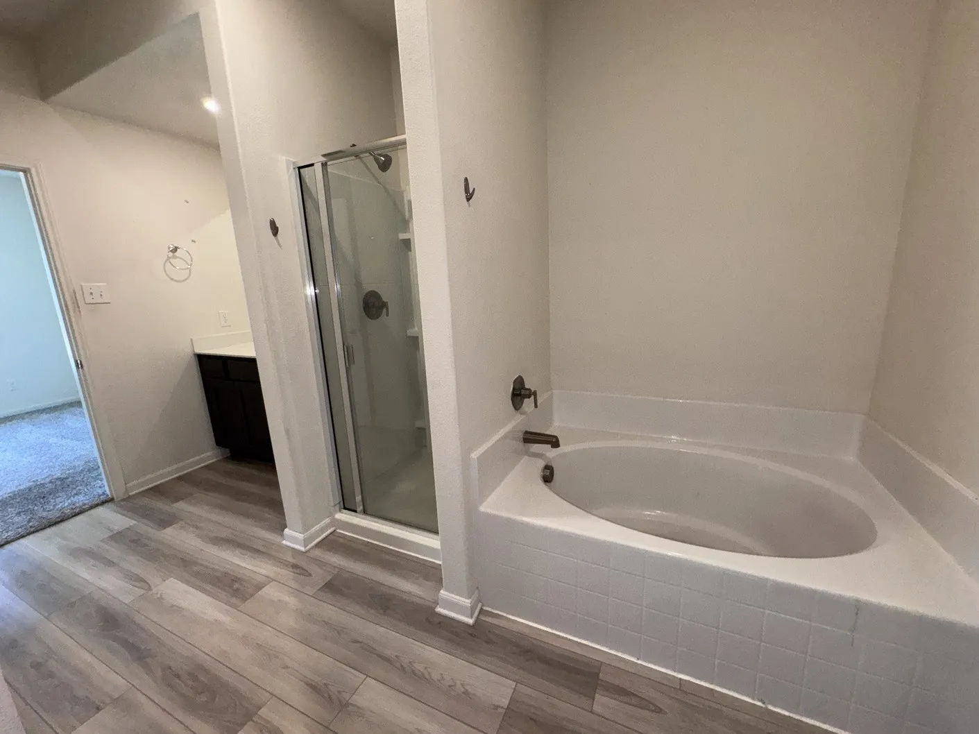 Single Family Residence For Sale in Tarrant County , 1412 Woodwinds Drive, Fort Worth, Texas 76140, 5 Bedroom, 3 Bathroom, 2 Garage spaces, 2,555 Sqft, built in 2022, mls#21385263, Real Estate Agent in Fort Worth, Homes For Sale in Tarrant county, Homes For Sale in Fort Worth, Realtor in Fort Worth Texas, Real Estate Brokerage Independent Realty Texas, Luminita Cordes Realtor